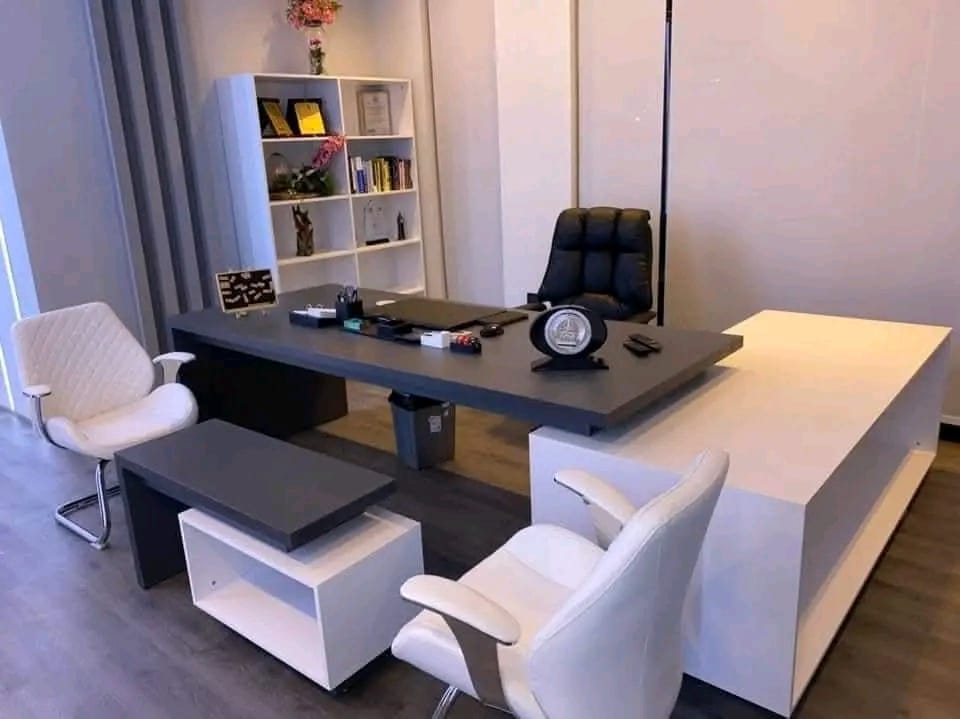 مكتب مقاس 2متر20 