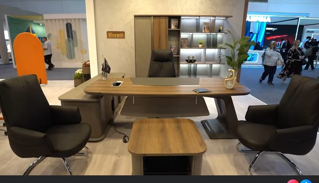 مكتب مدير PVC مقاس 240