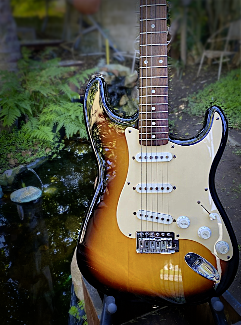 Squier Bullet Strat