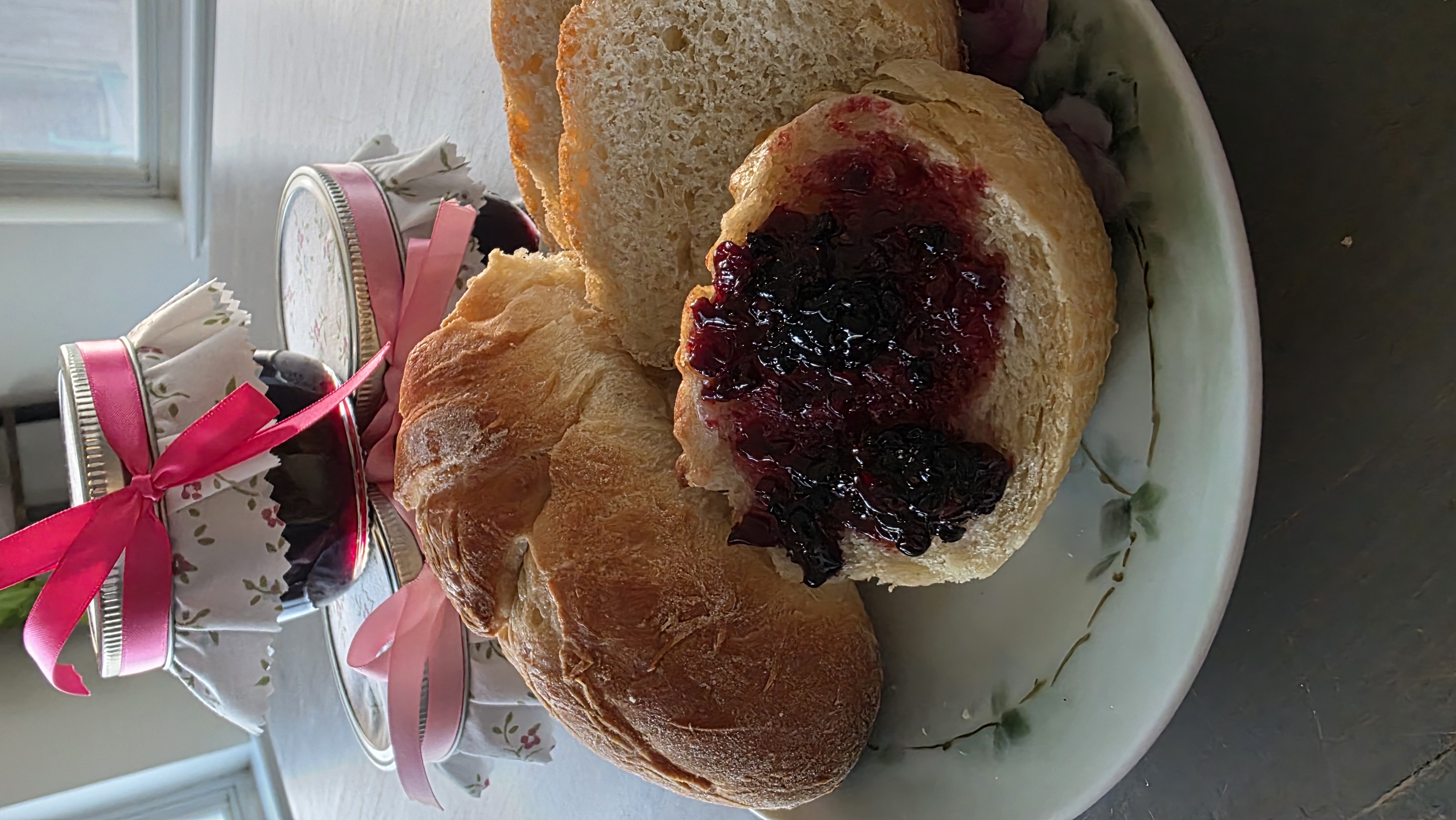 Homemade Blackberry Jam - 8 oz