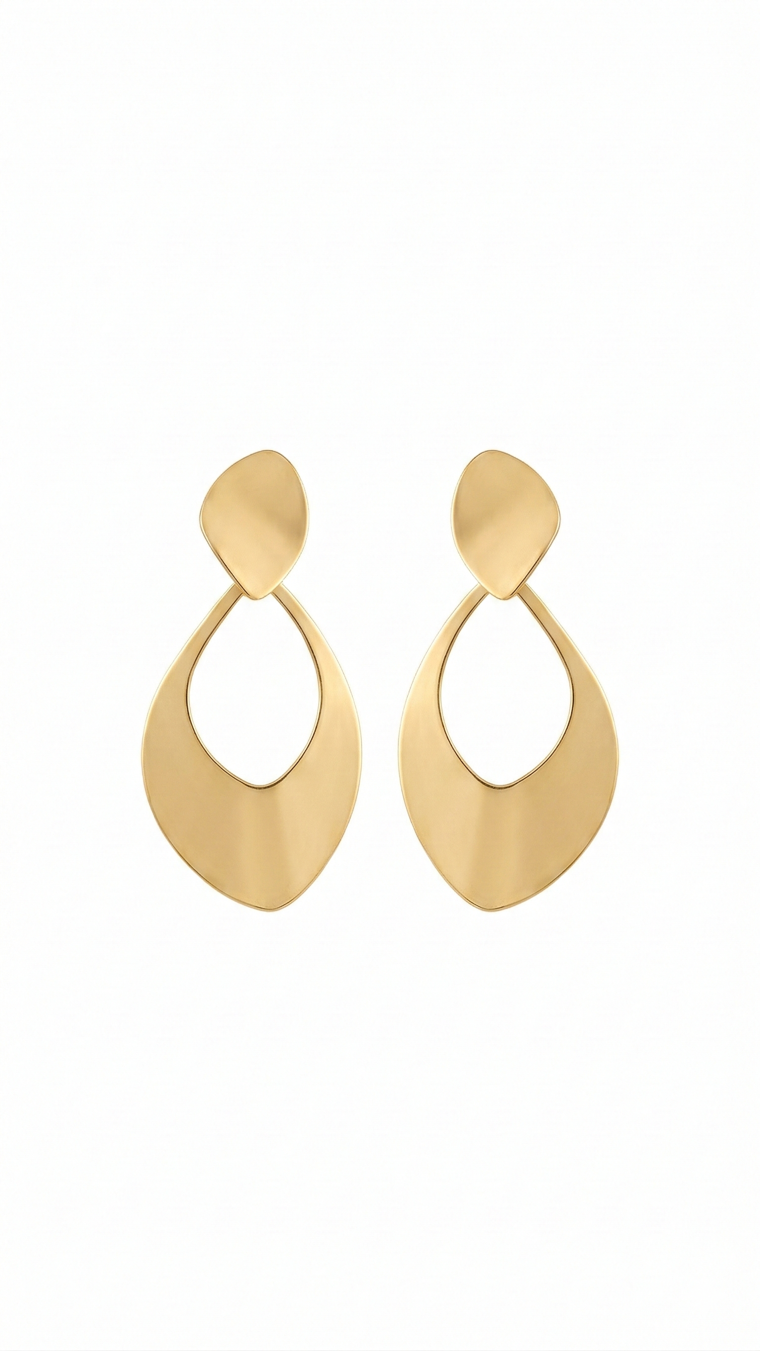 Brinco Dourado Vazado Banhado a Ouro 18k