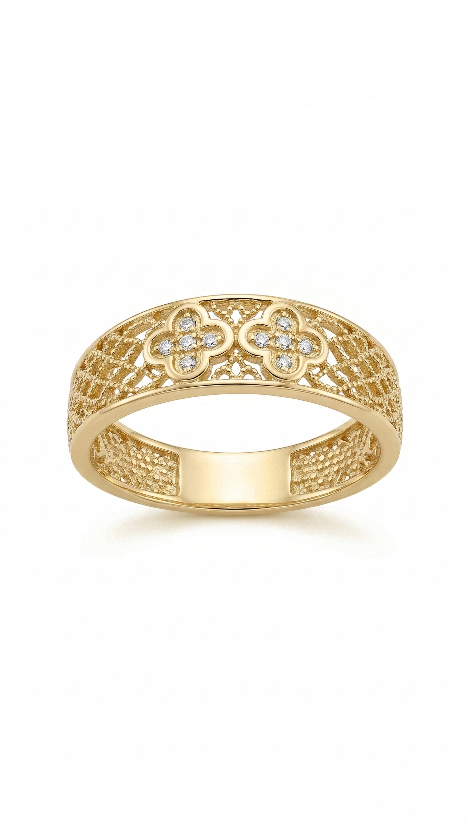 Anel Banhado a Ouro 18k  com detalhes de flor trevo dourado tamanho 28