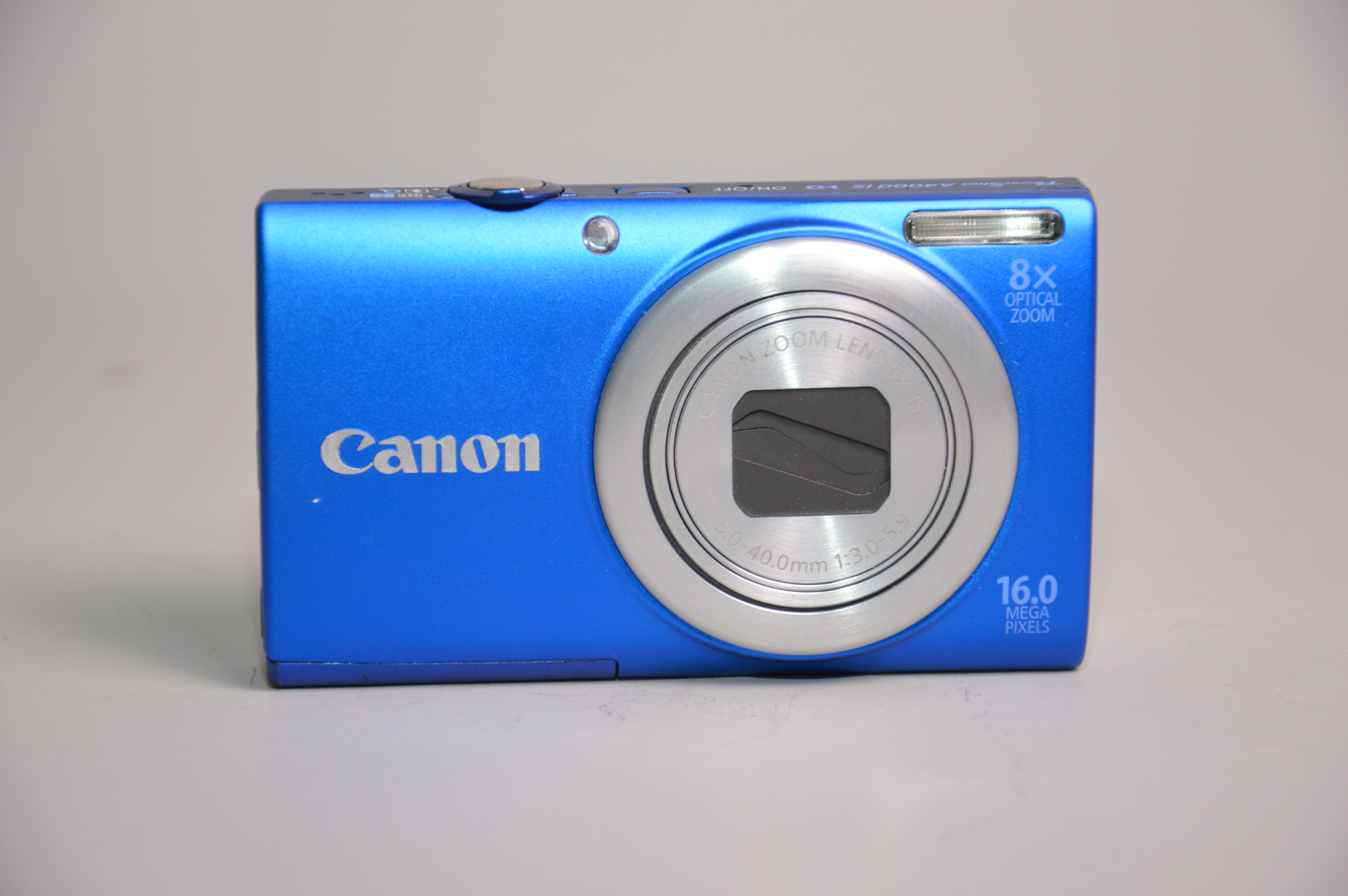 Canon PowerShot A4000 IS 12.1MP Digital Camera