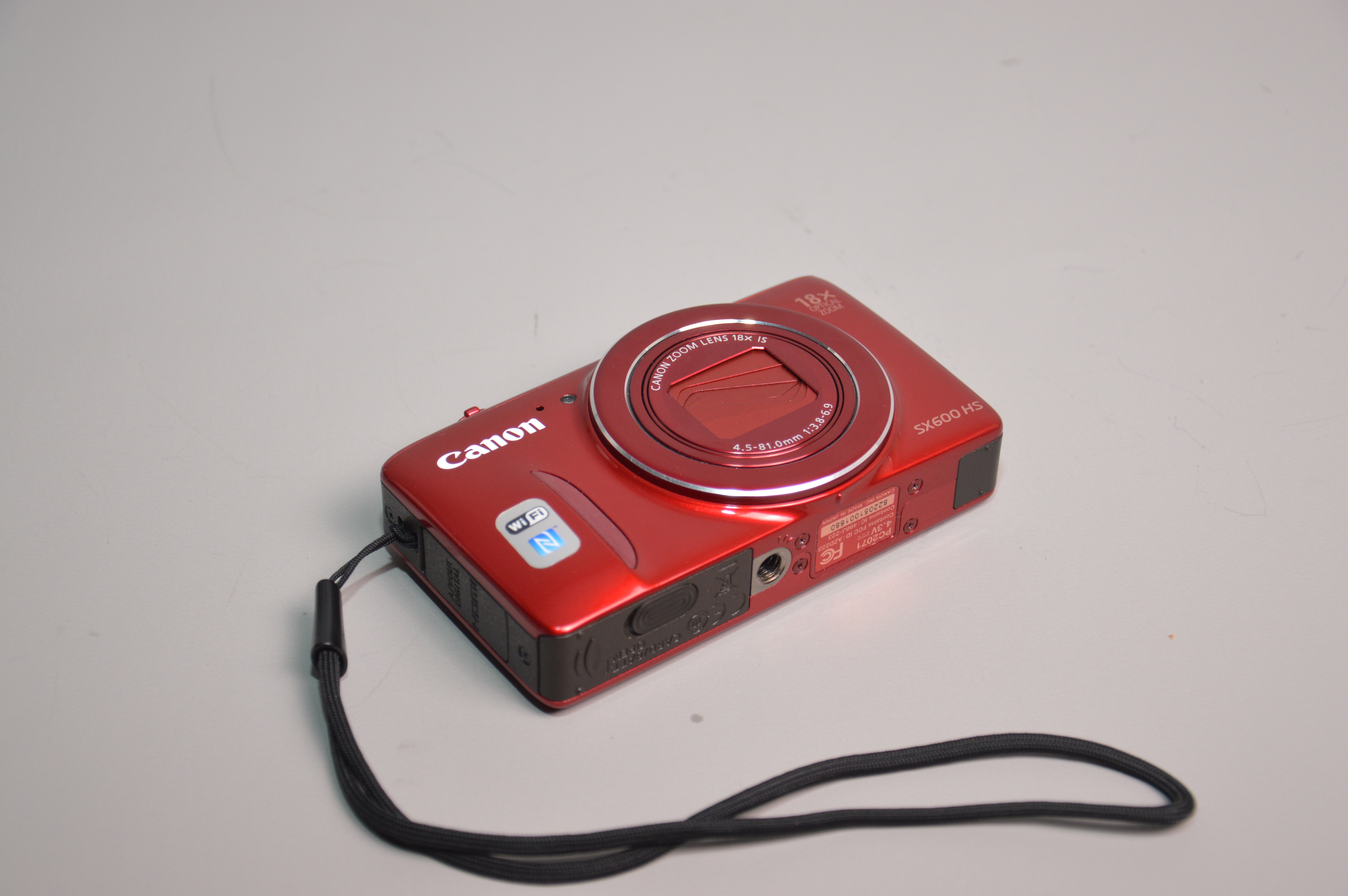 Canon PowerShot SX600 HS 16MP Digital Camera