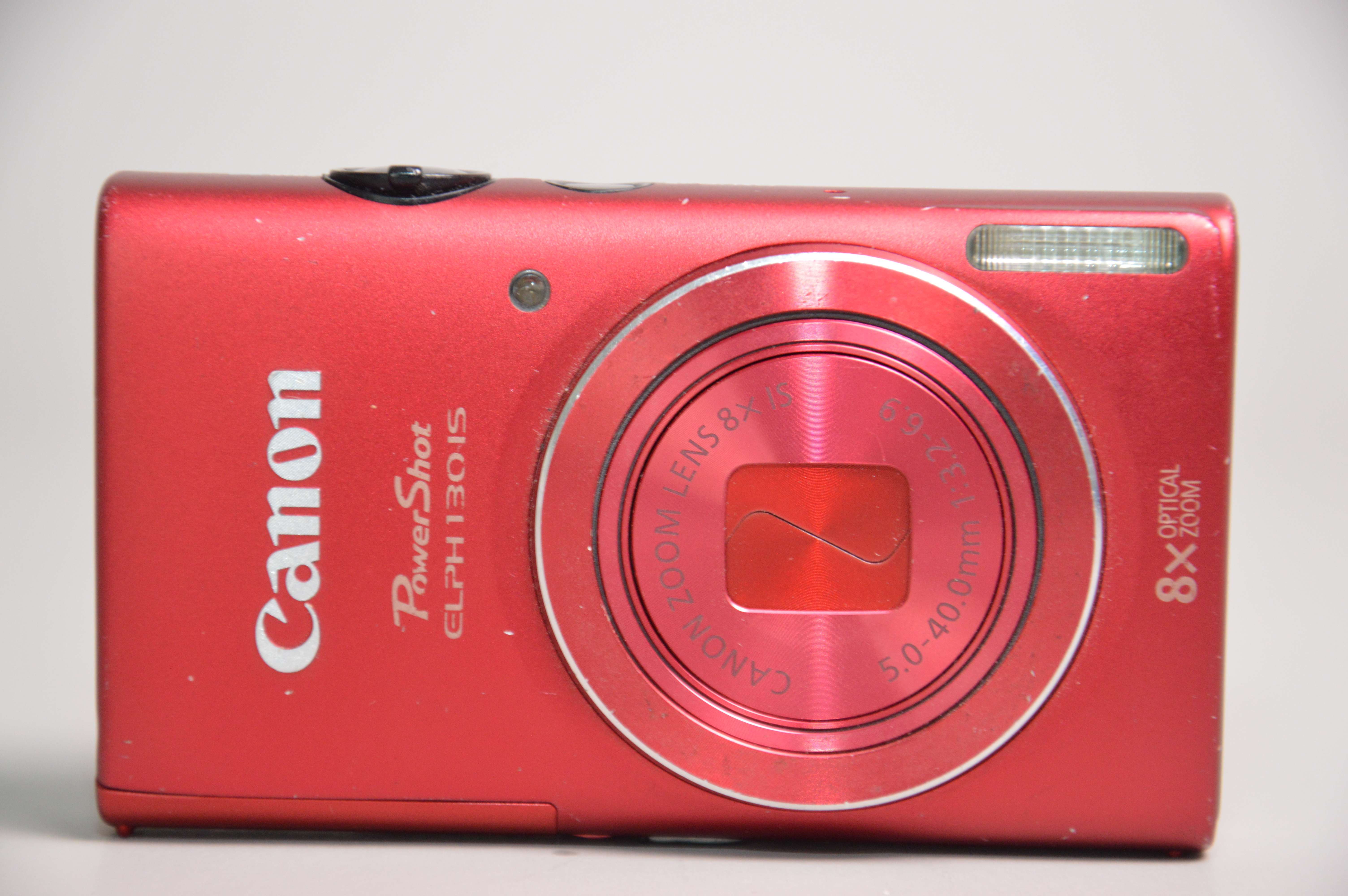 Canon PowerShot Elph 130 IS 16MP Digital Camera