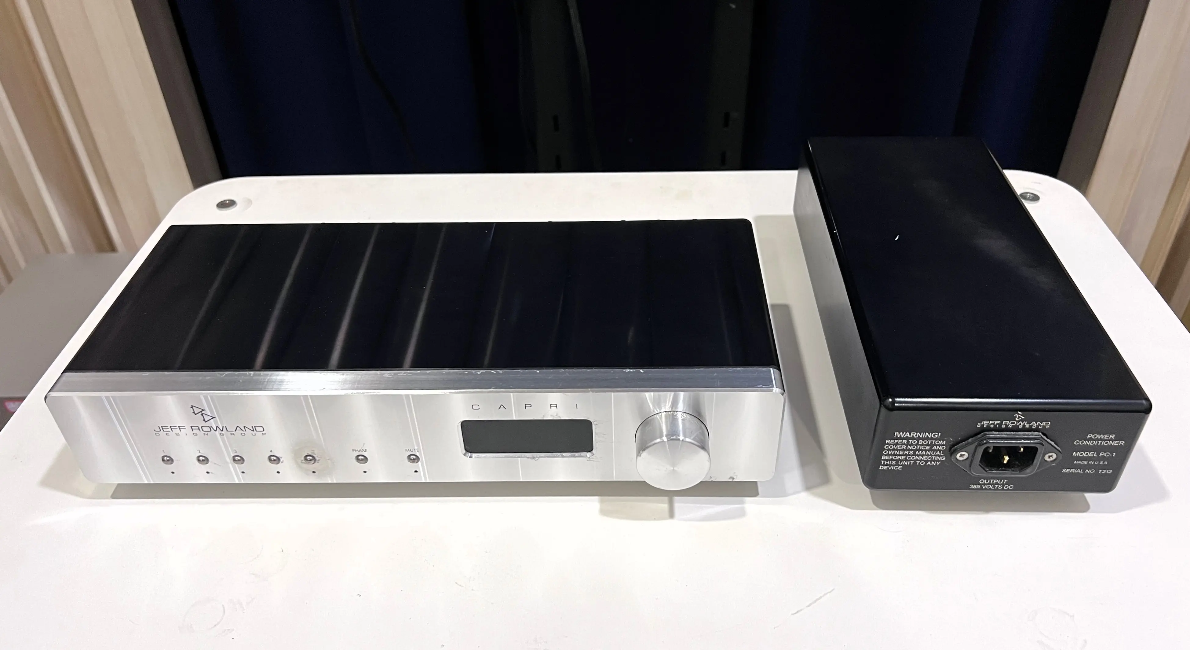 Jeff Rowland Capri S2 Preamplifier + PC-1 Power Supply + DAC Module