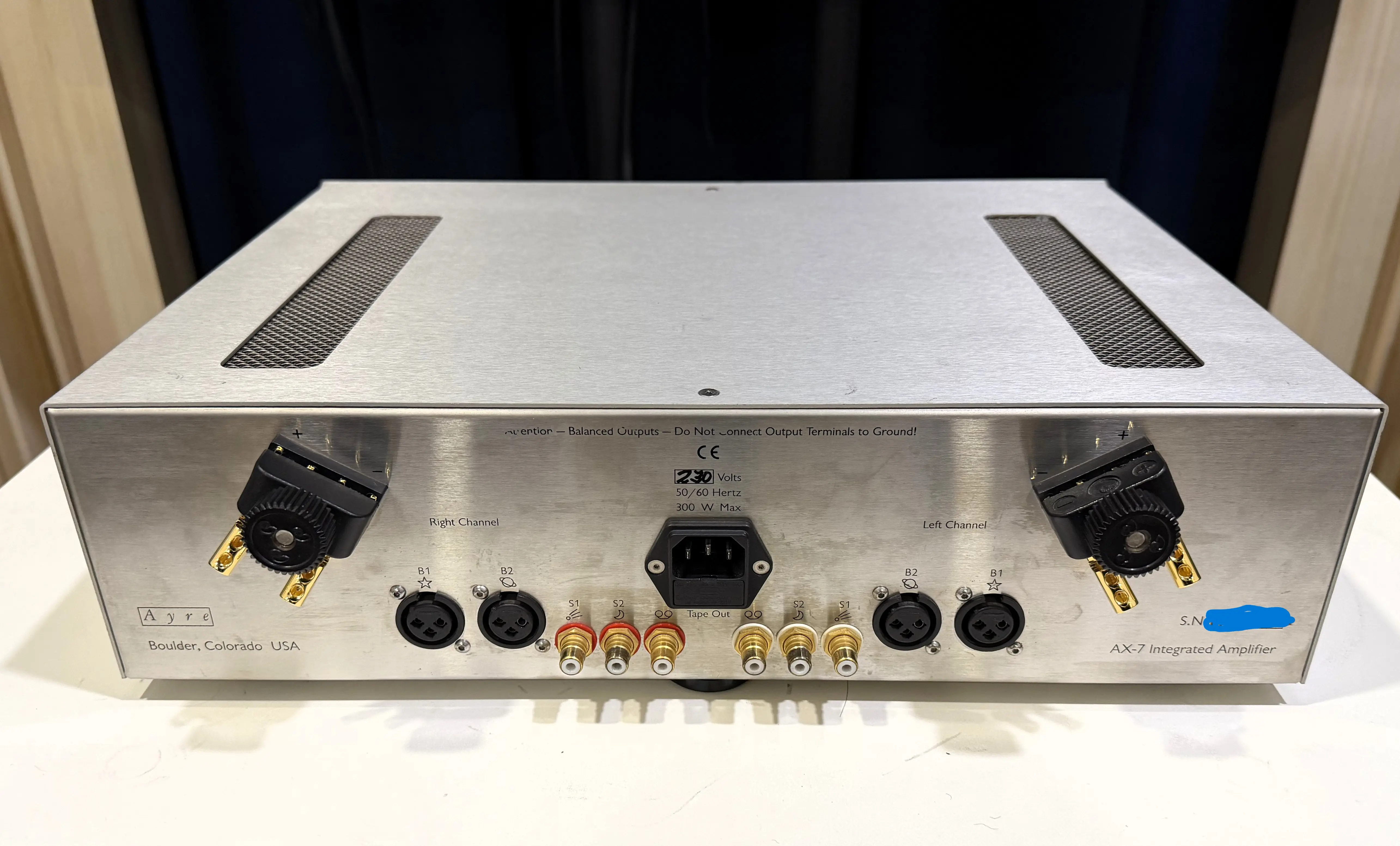 Ayre AX-7e Integrated Amplifier