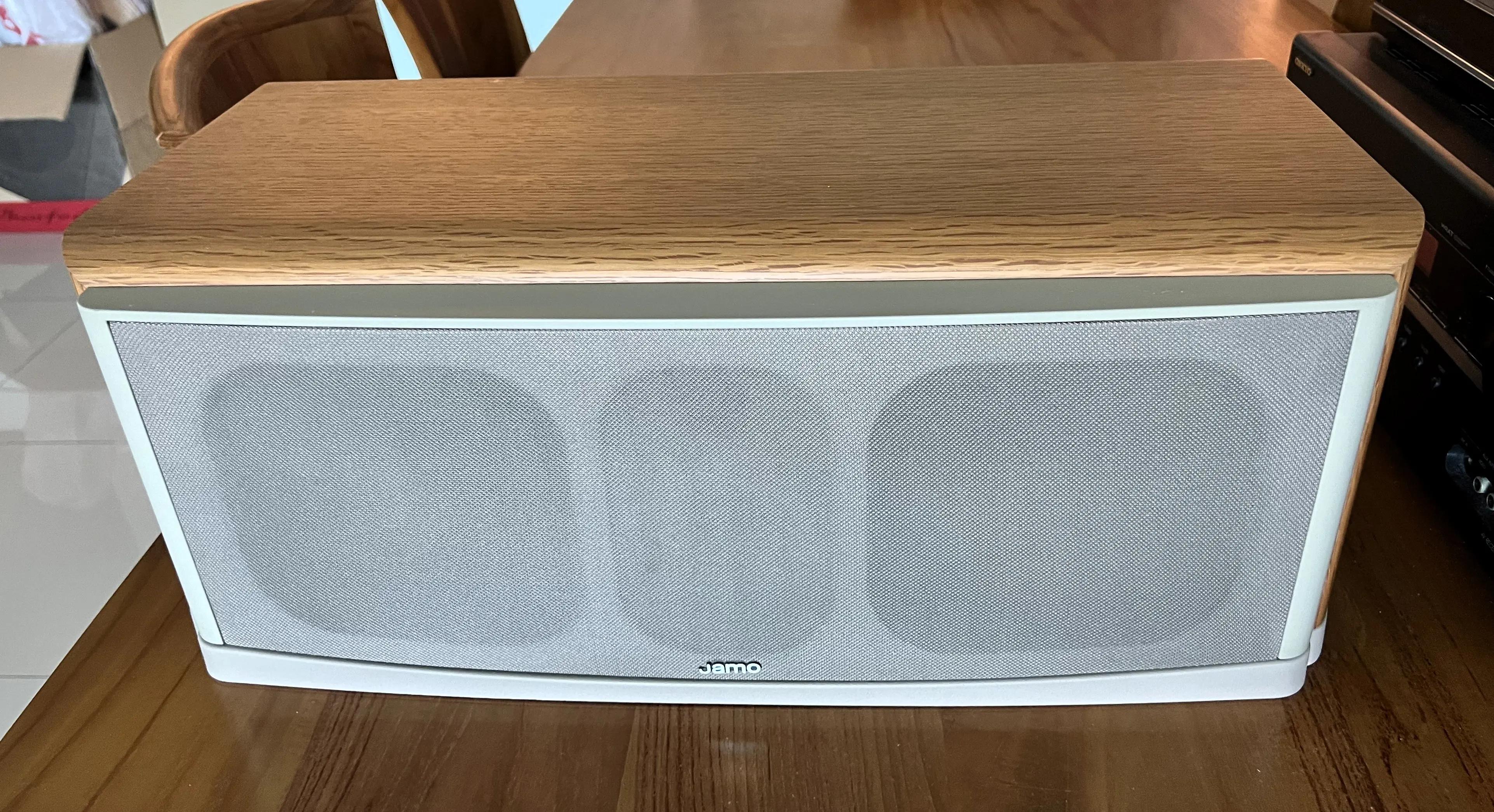 Jamo D 8CEN Center Speaker