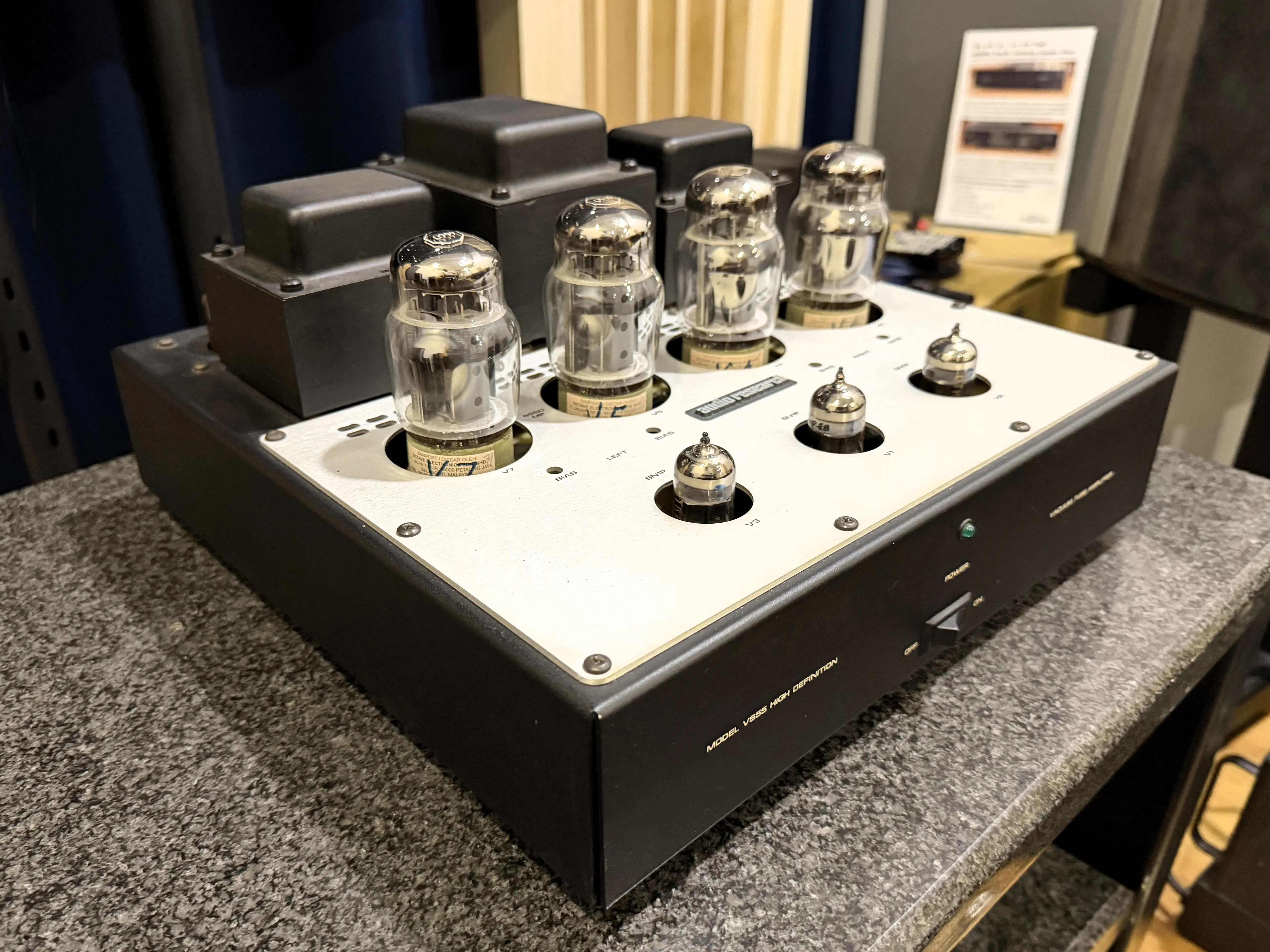 Audio Research VS55 Tube Power Amp (50Wpc) - Good condition