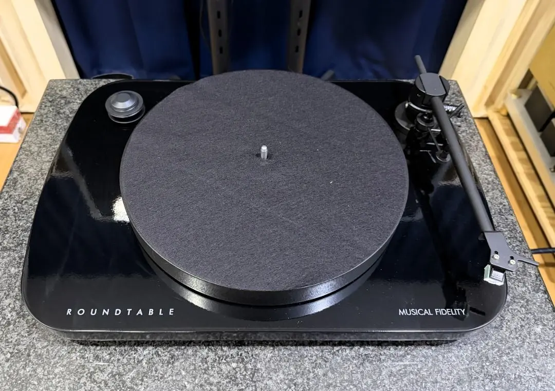 Musical Fidelity Roundtable Turntable - New Old Stock