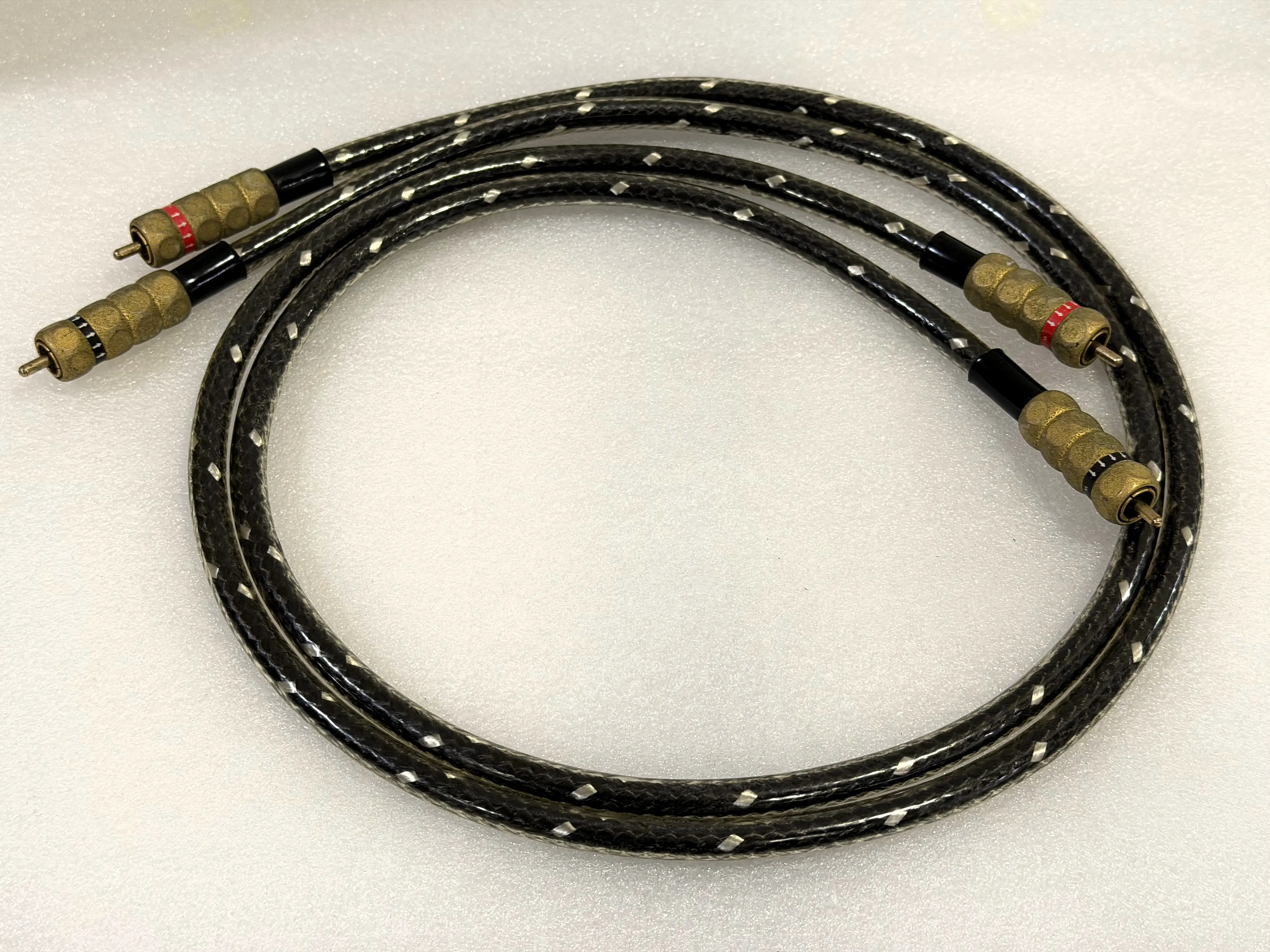 (SOLD) Wireworld Eclipse II (Series 2) RCA Interconnects - OCC Copper