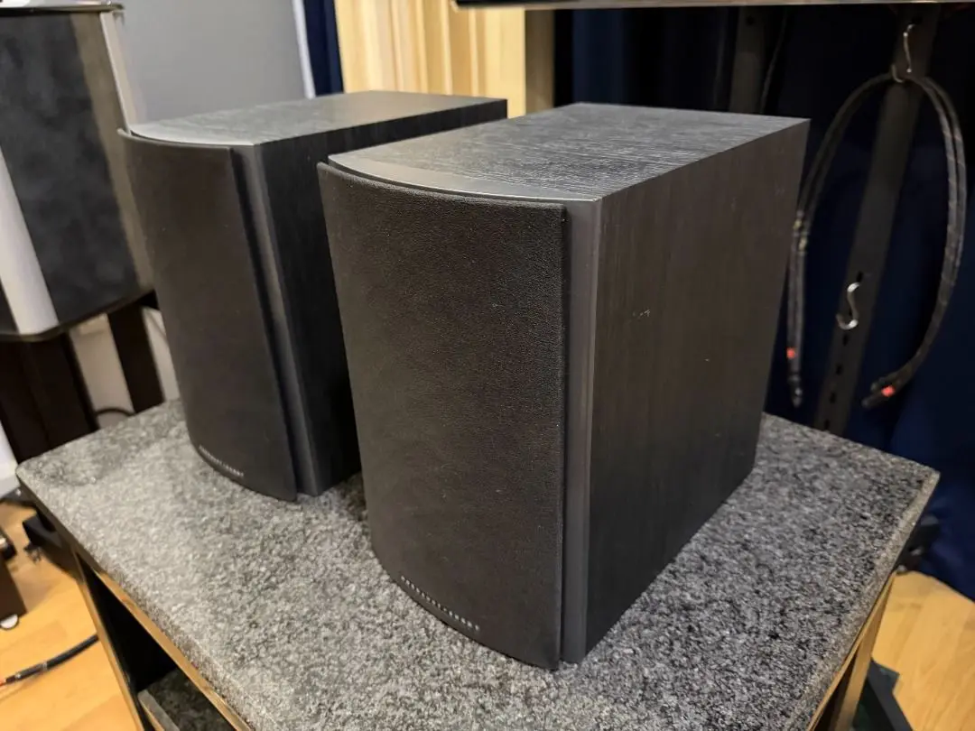 Mordaunt Short Aviano 1 Bookshelf Speakers (Pair) - Excellent Condition