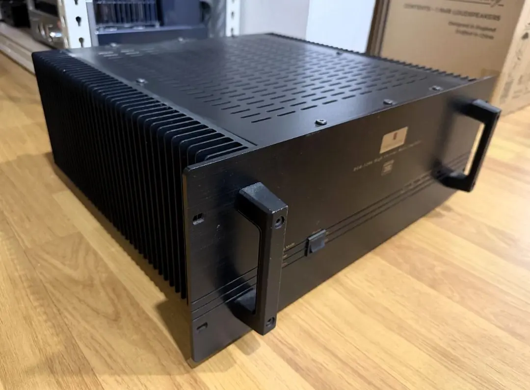 Parasound HCA-1206 6-Channel Power Amp (THX Certified / Design by John Curl)