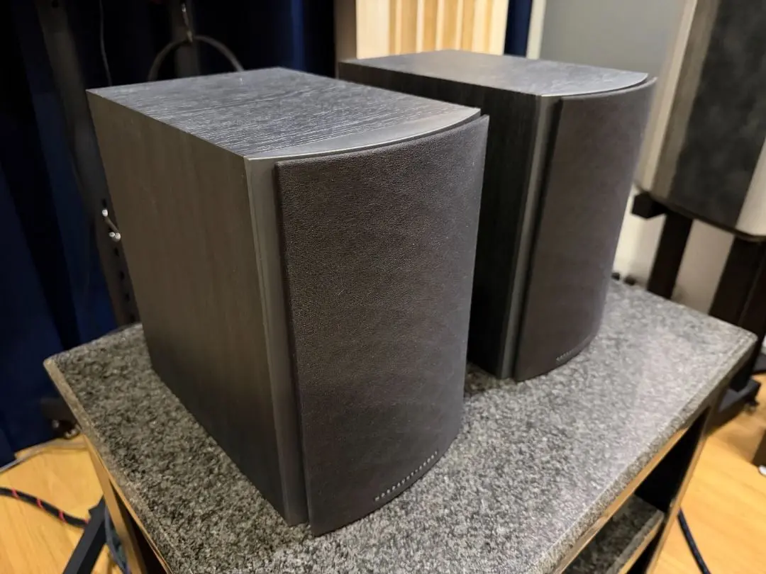 Mordaunt Short Aviano 1 Bookshelf Speakers (Pair) - Excellent Condition