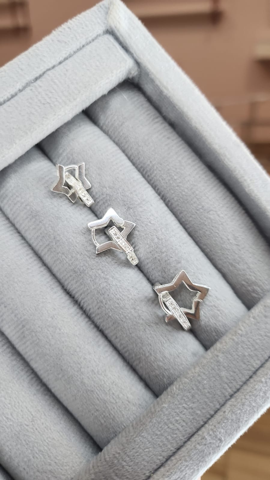 Trio Argola Click Estrela Na Micro Zircônia Cristal