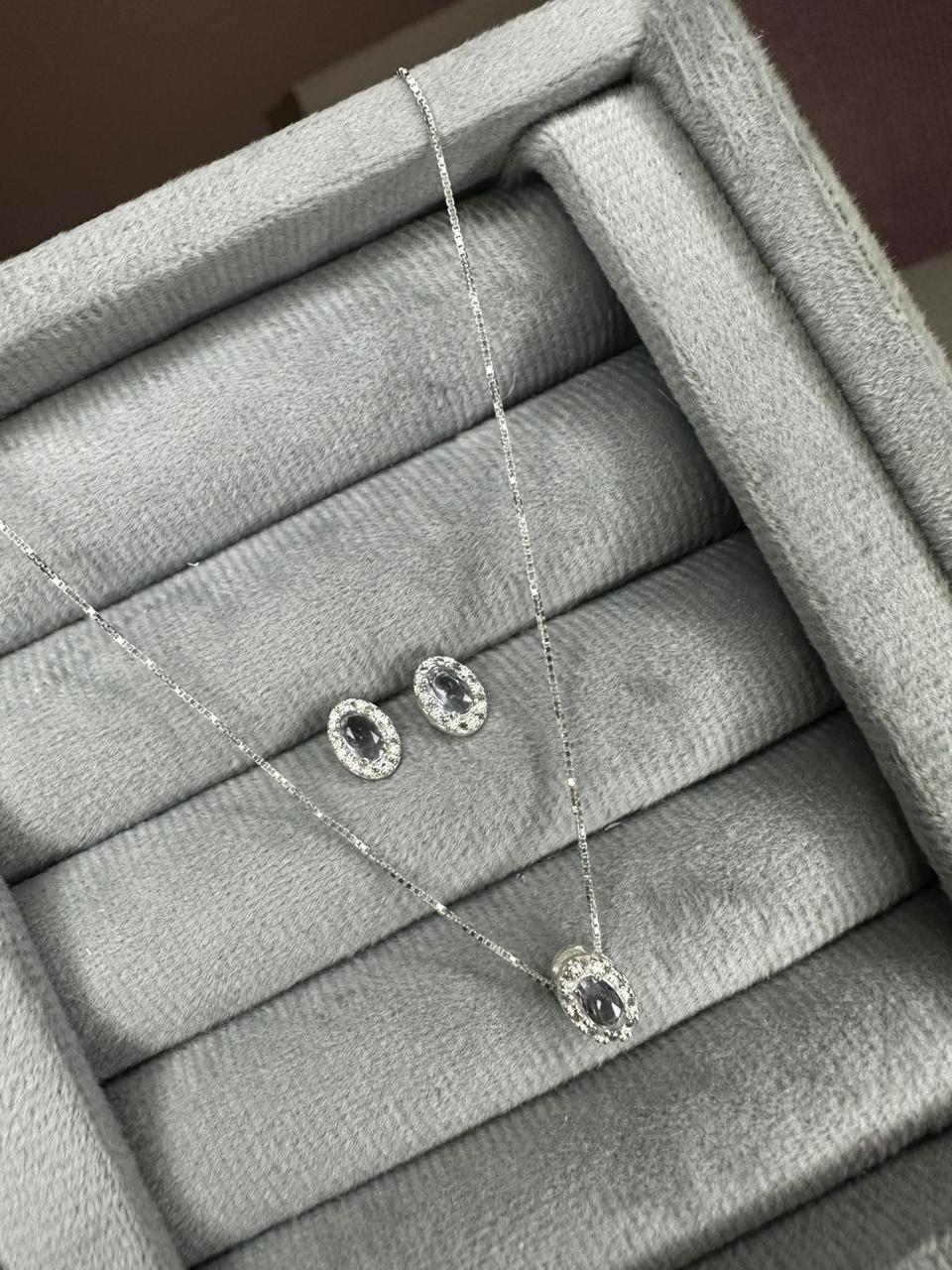 Conjunto Oval Lilás Com Micro Zircônia