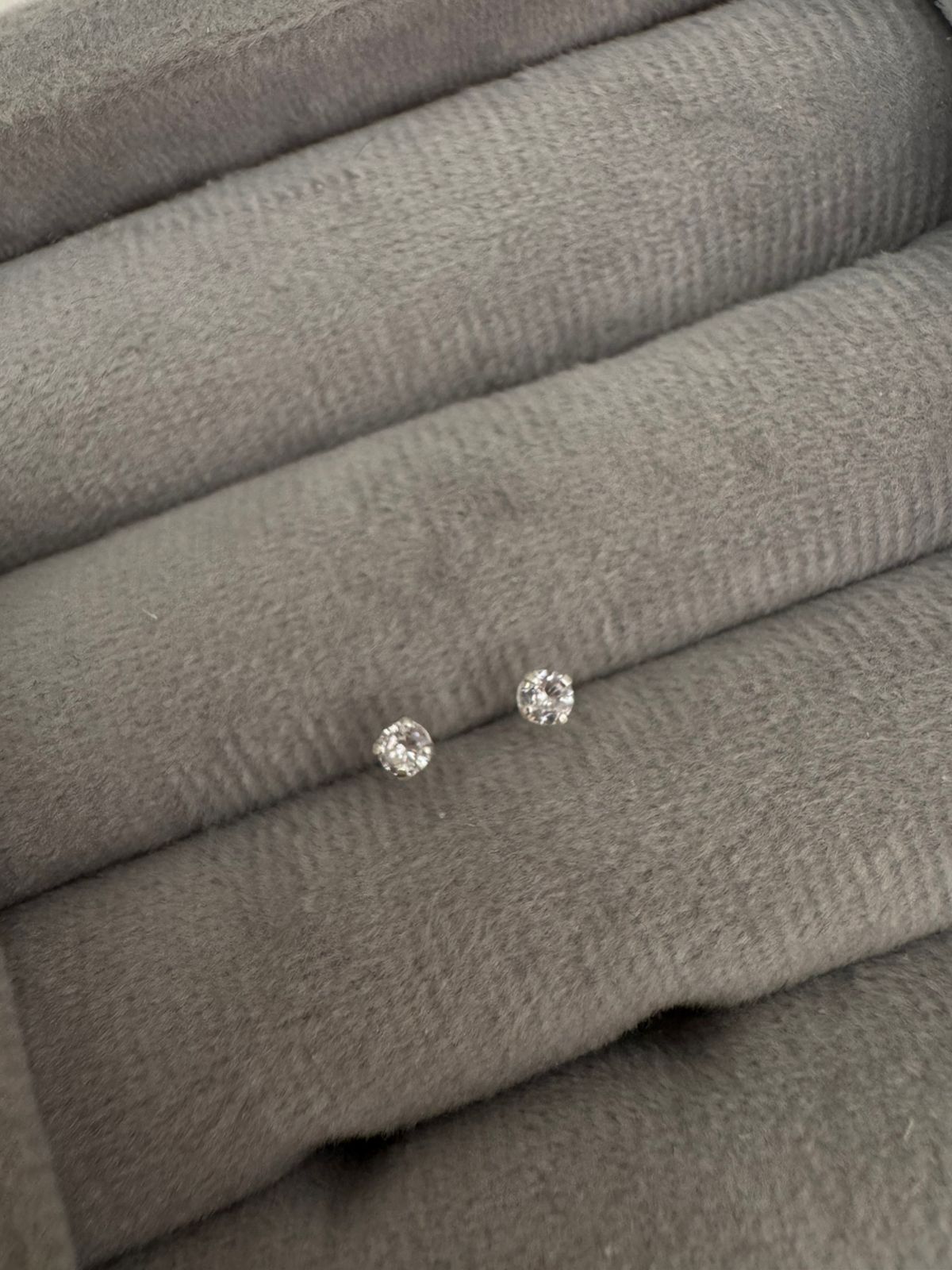 Brinco De Prata 925 Redondo Zircônia Branca Tarraxa Baby 3