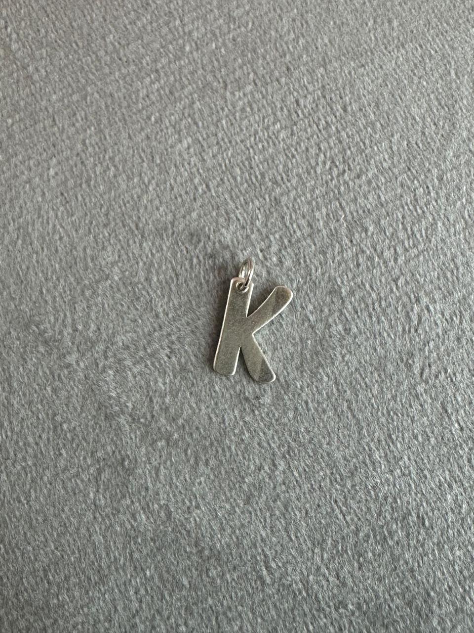 Pingente Letra K Lisa