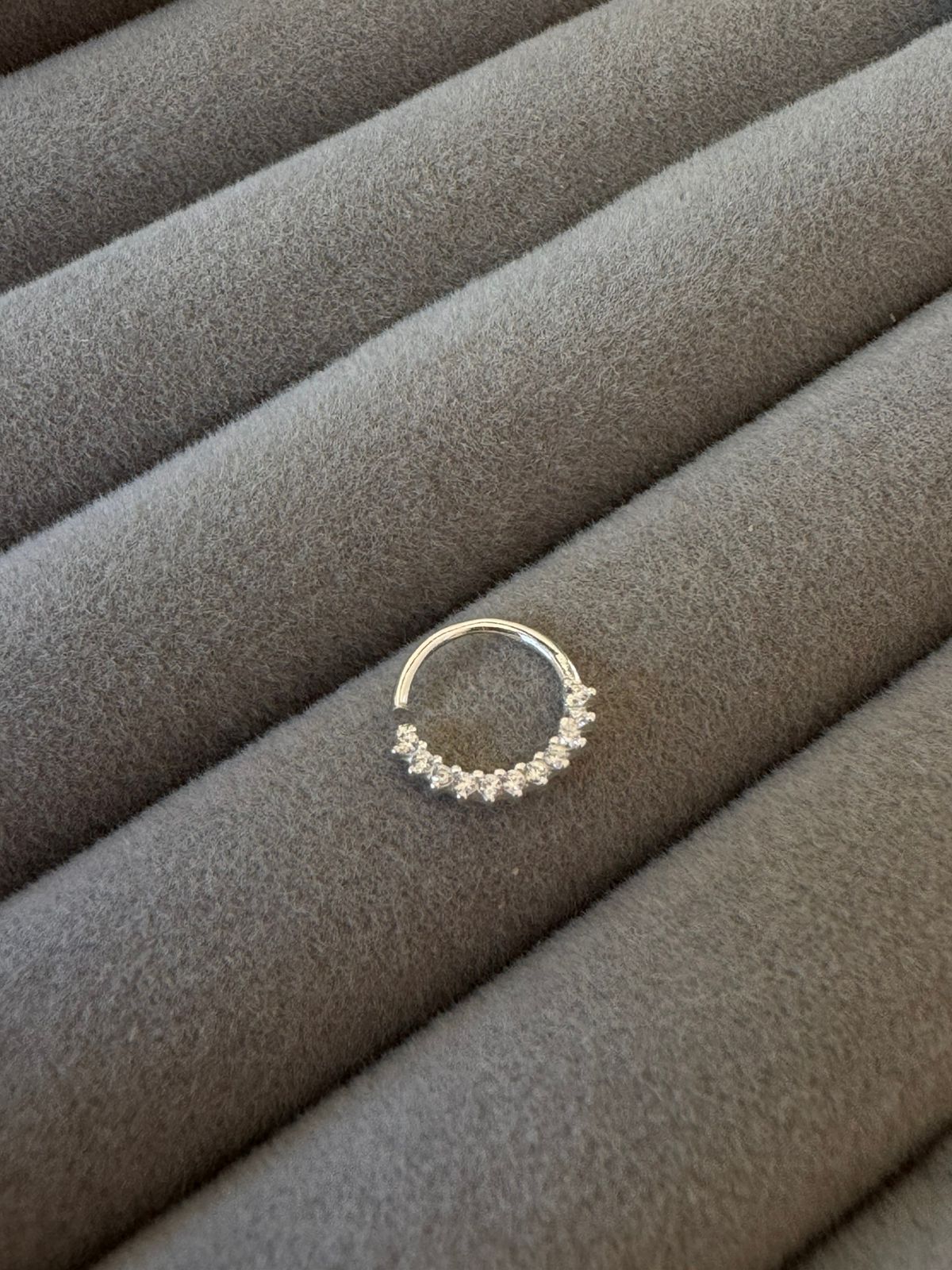 Piercing Septo Argola Cravejada Cristal