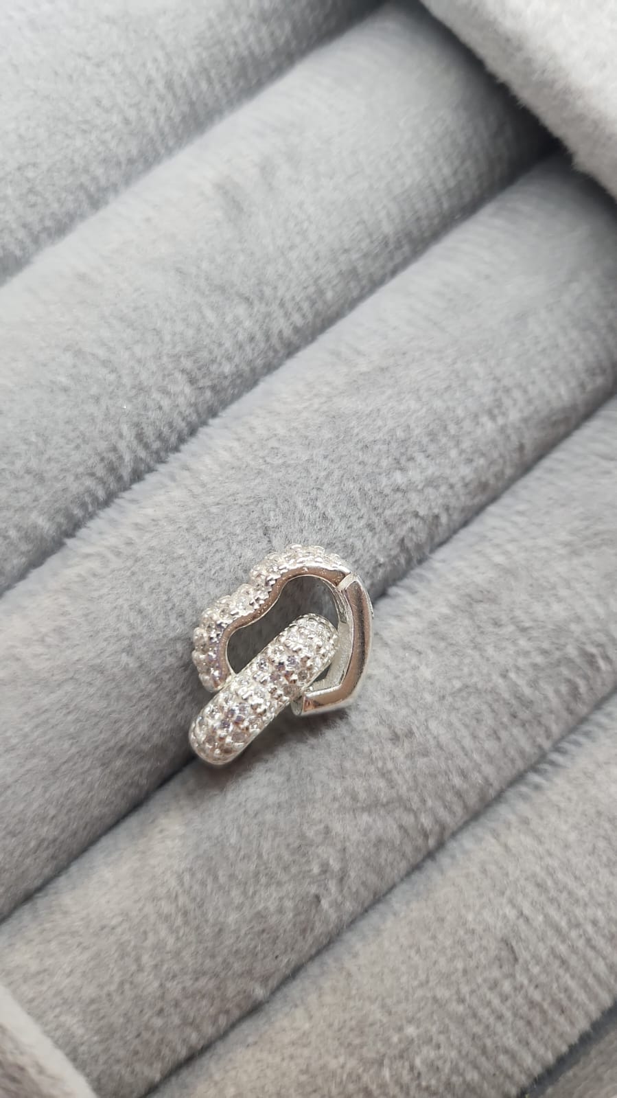 Argola Coração Cravejada