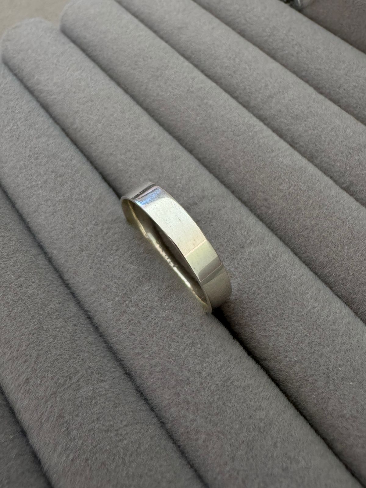 Aliança Compromisso Lisa Unitária 4,5mm de Prata