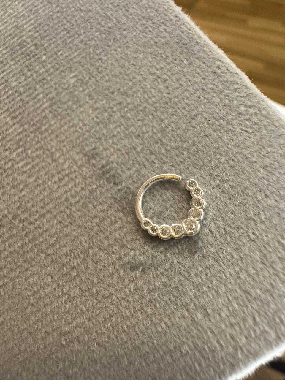 Piercing Argola Com Detalhe em Micro Zircônia