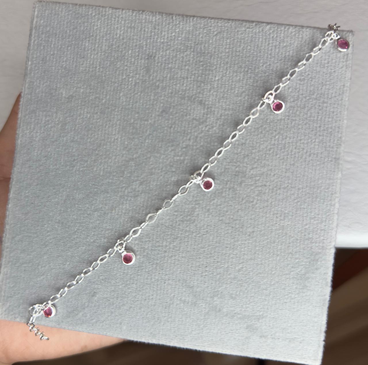 Pulseira em Zircônias Rosas Penduras