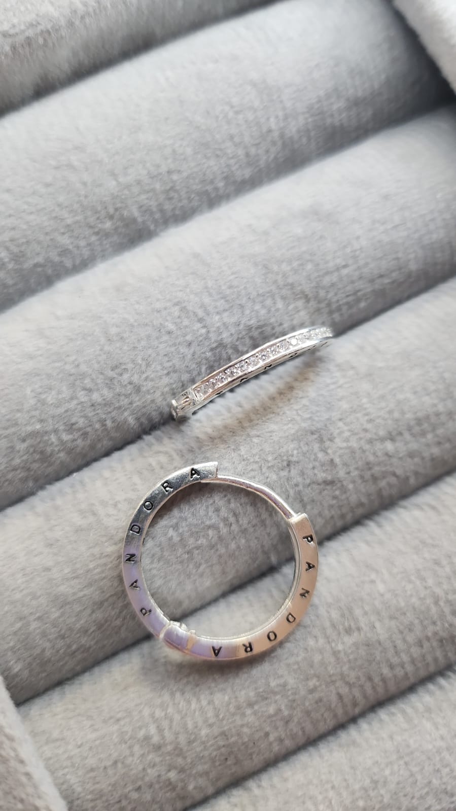 Argola Inspiração Pandora Com Detalhe Cravejado