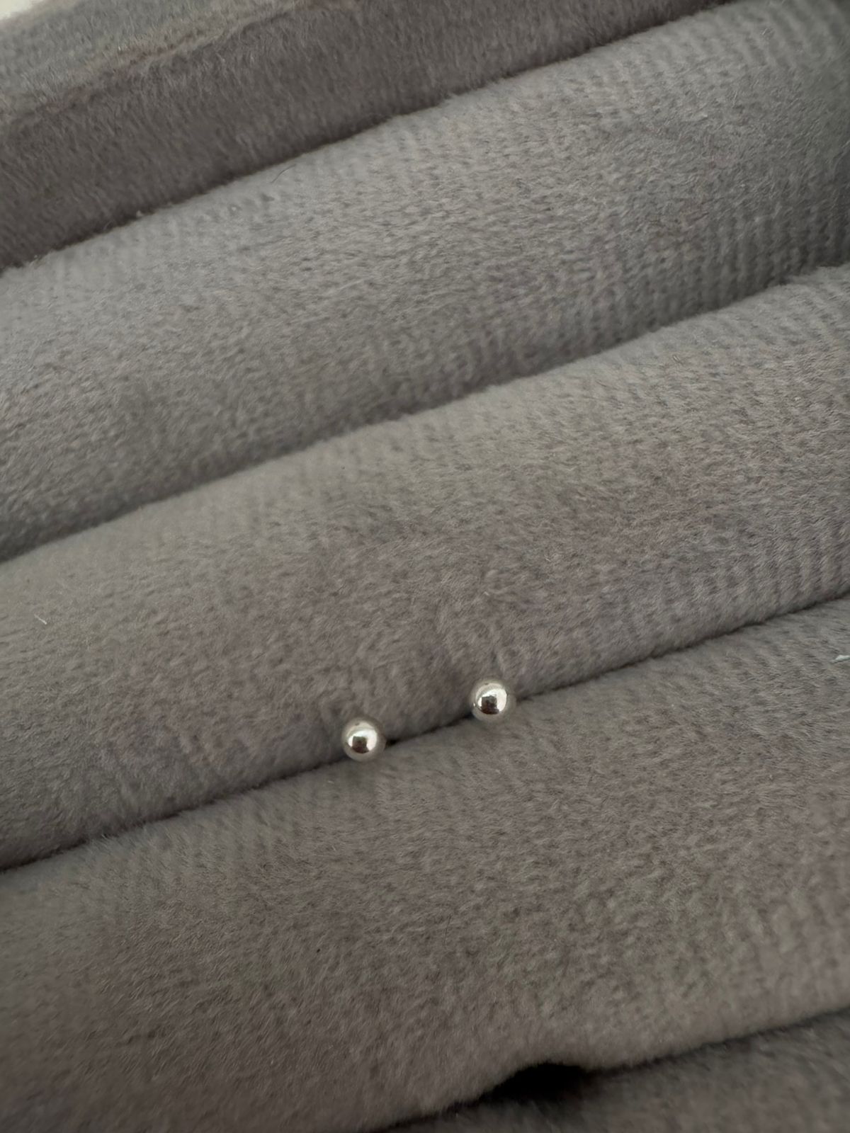 Brinco De Prata 925 Bolinha Com Tarraxa Baby 2,5