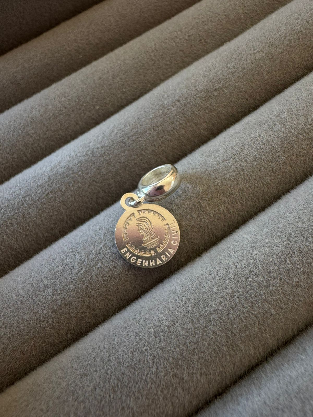 Berloque Círculo Engenharia Civil Laser Liso