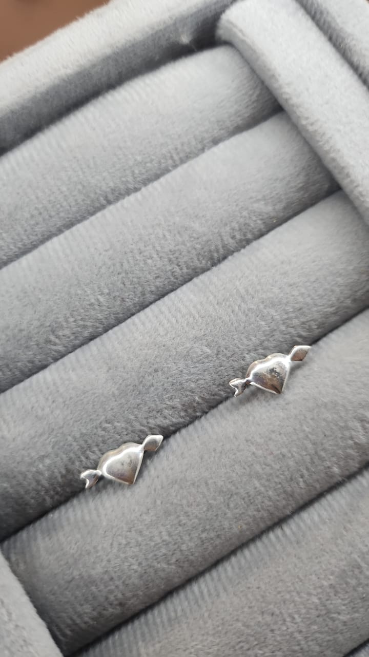 Brinco Coração Flecha