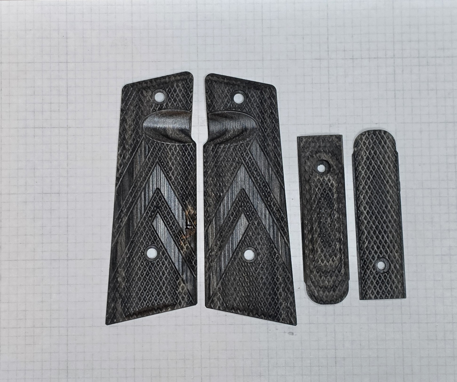 Mischief Machine Commander Gen 1 Macro Grip Panels