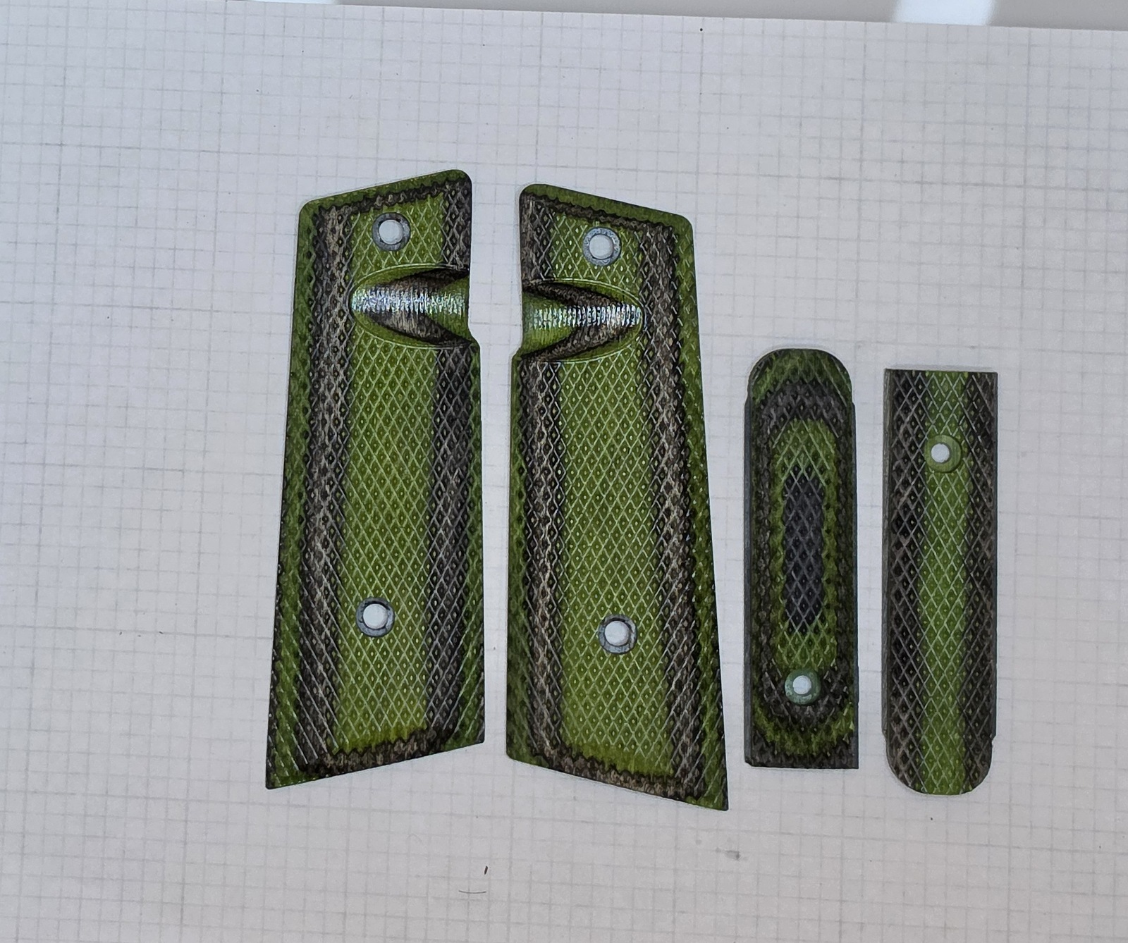 Mischief Machine Commander Gen 1 Macro Grip Panels