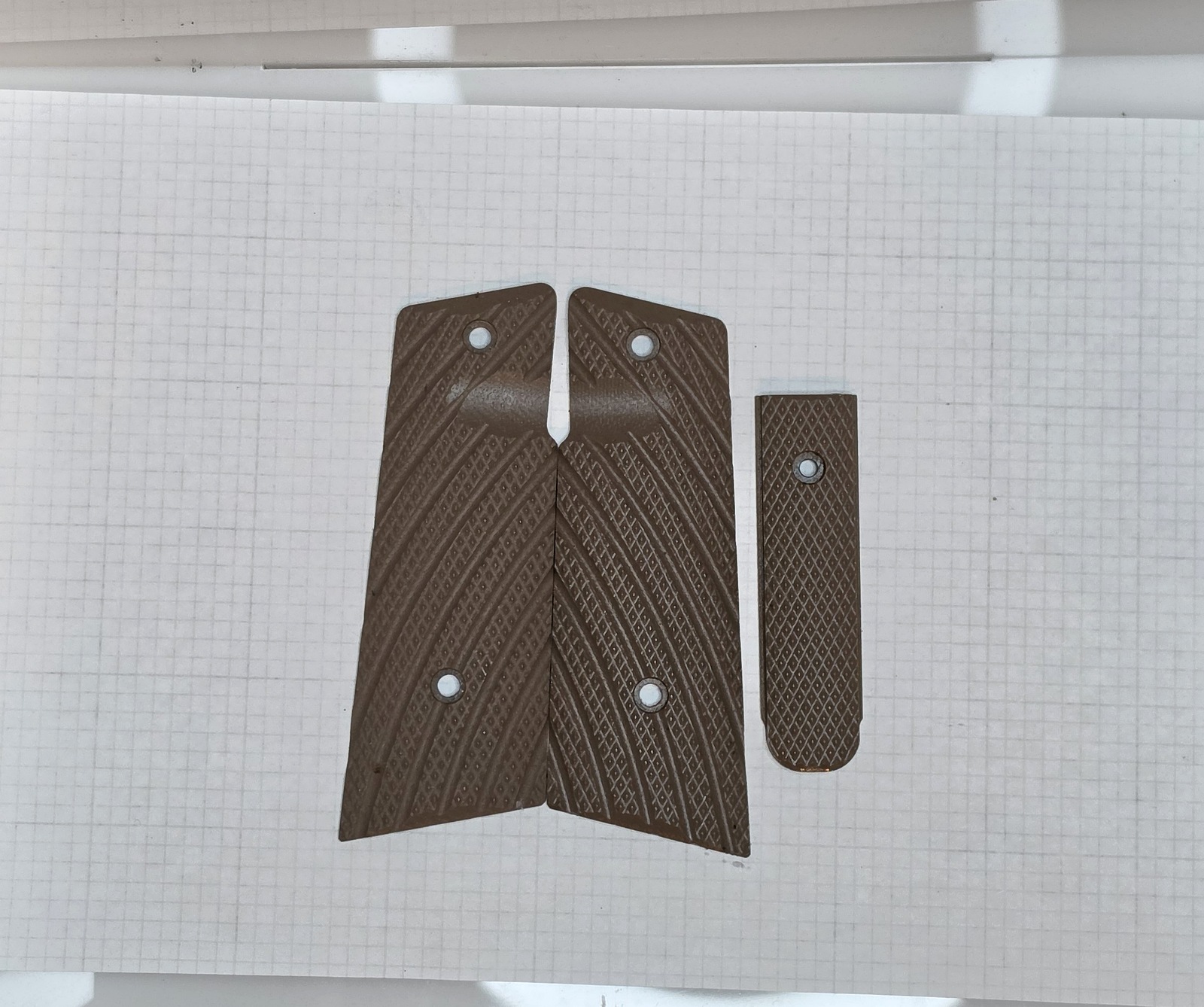Mischief Machine Commander Gen 1 Macro Grip Panels