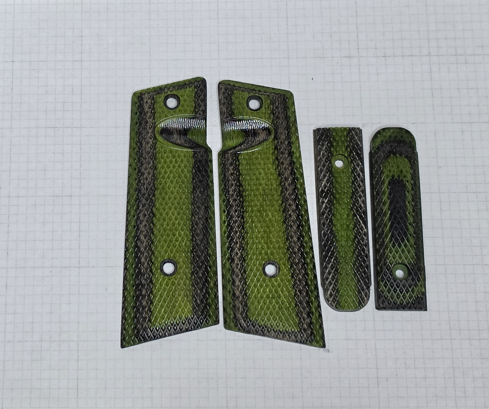 Mischief Machine Commander Gen 1 Macro Grip Panels