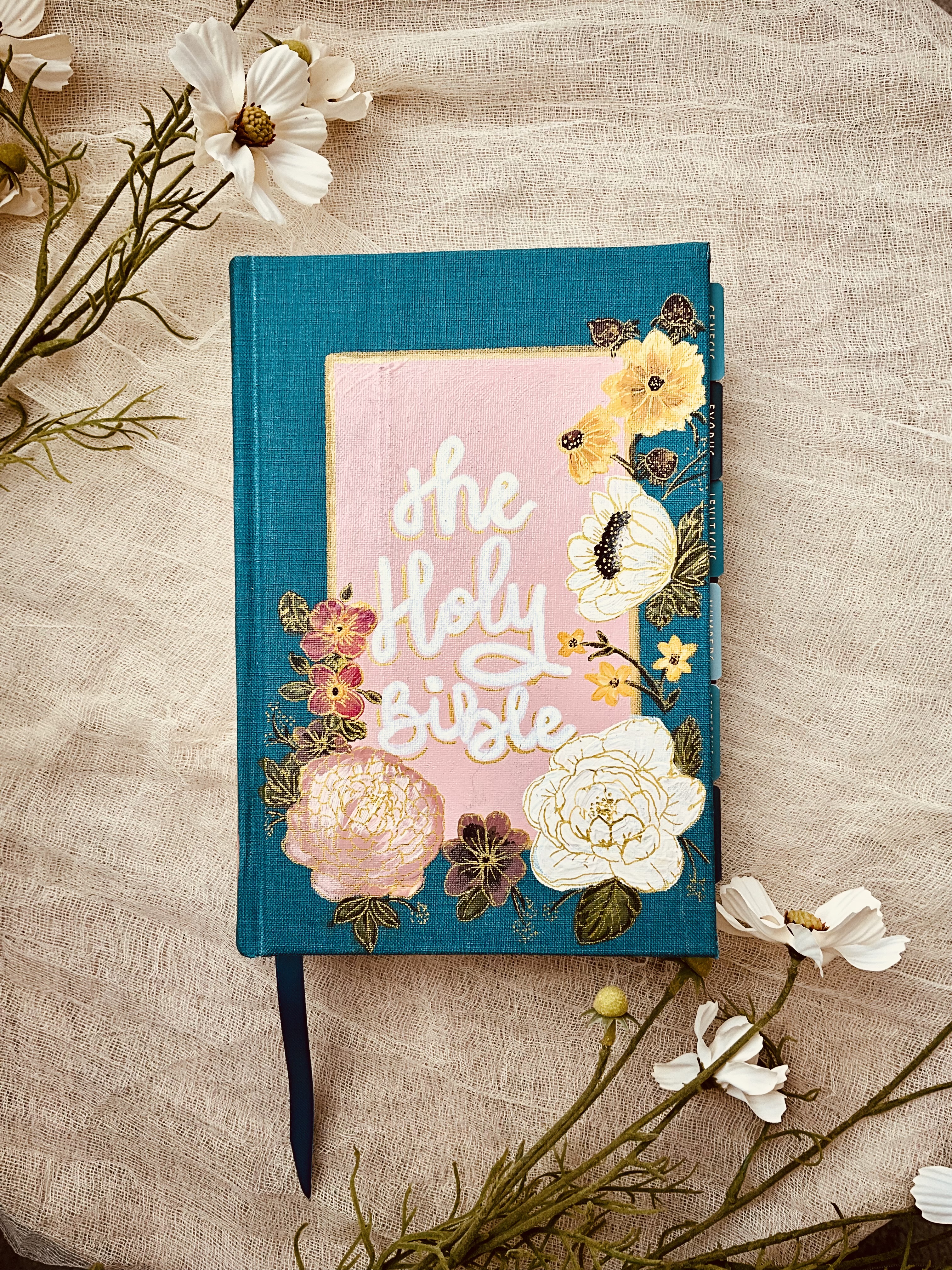 Floral Embellished Holy Bible (NIV Woman’s Study Bible)