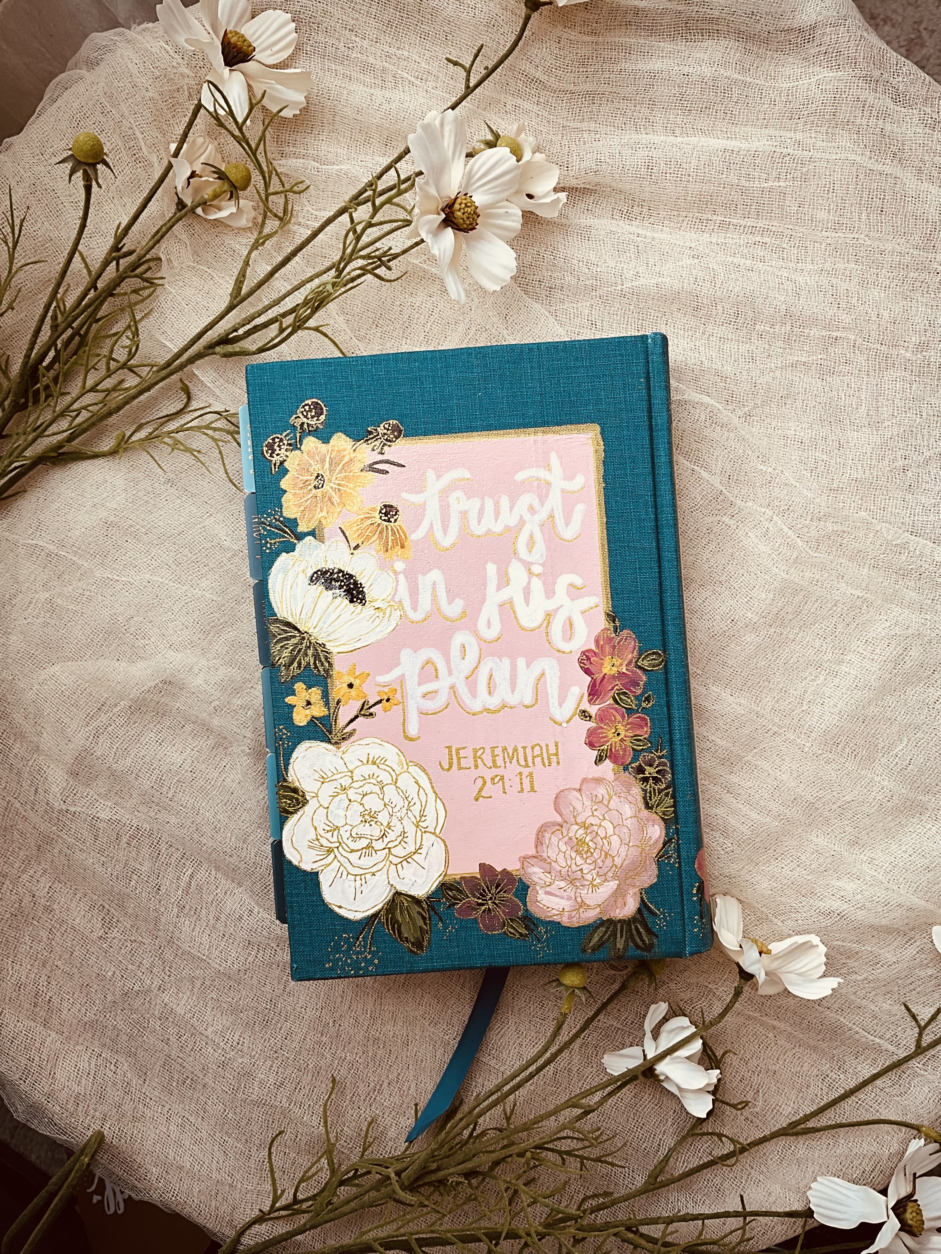 Floral Embellished Holy Bible (NIV Woman’s Study Bible)