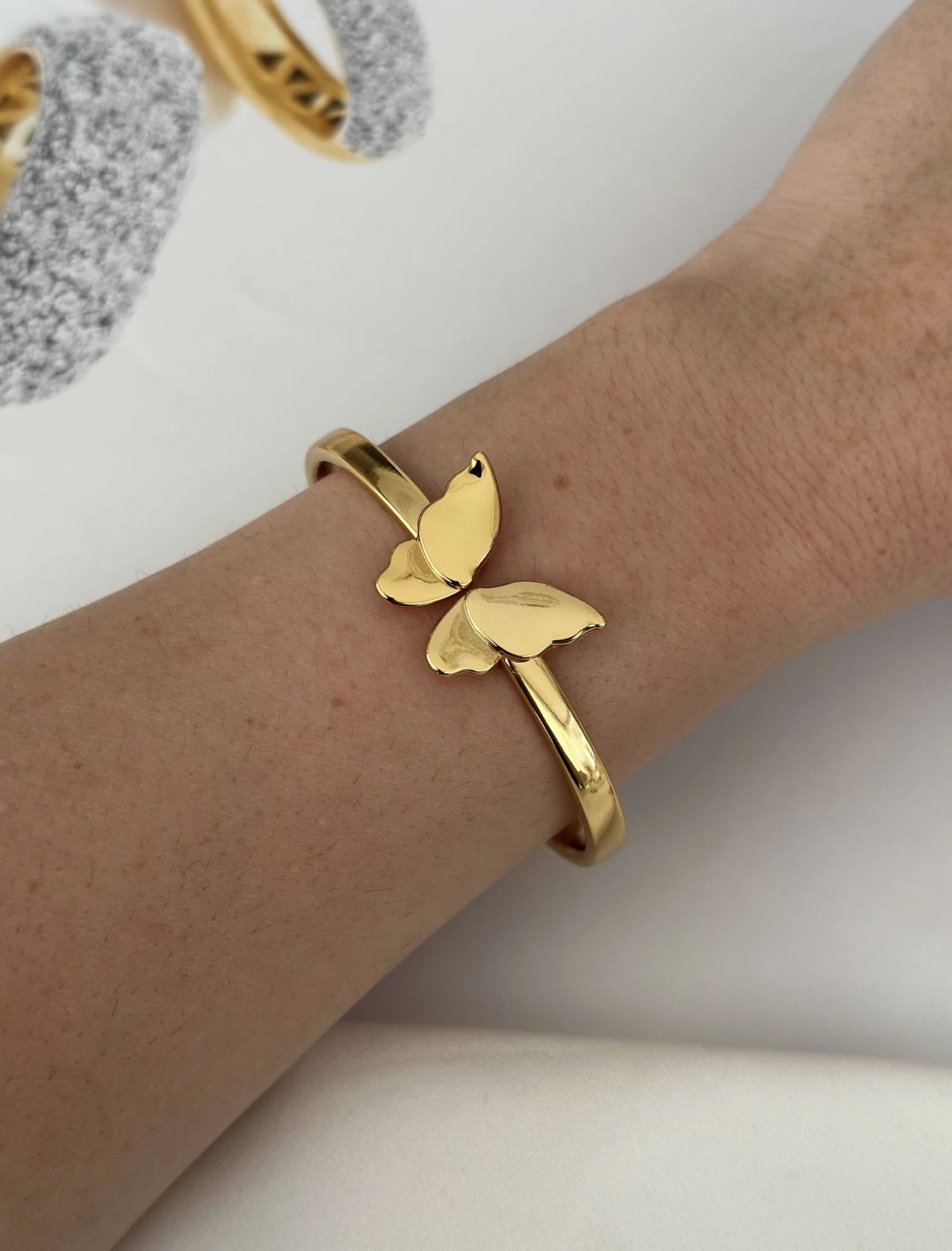 Bracelete Borboleta Dourada