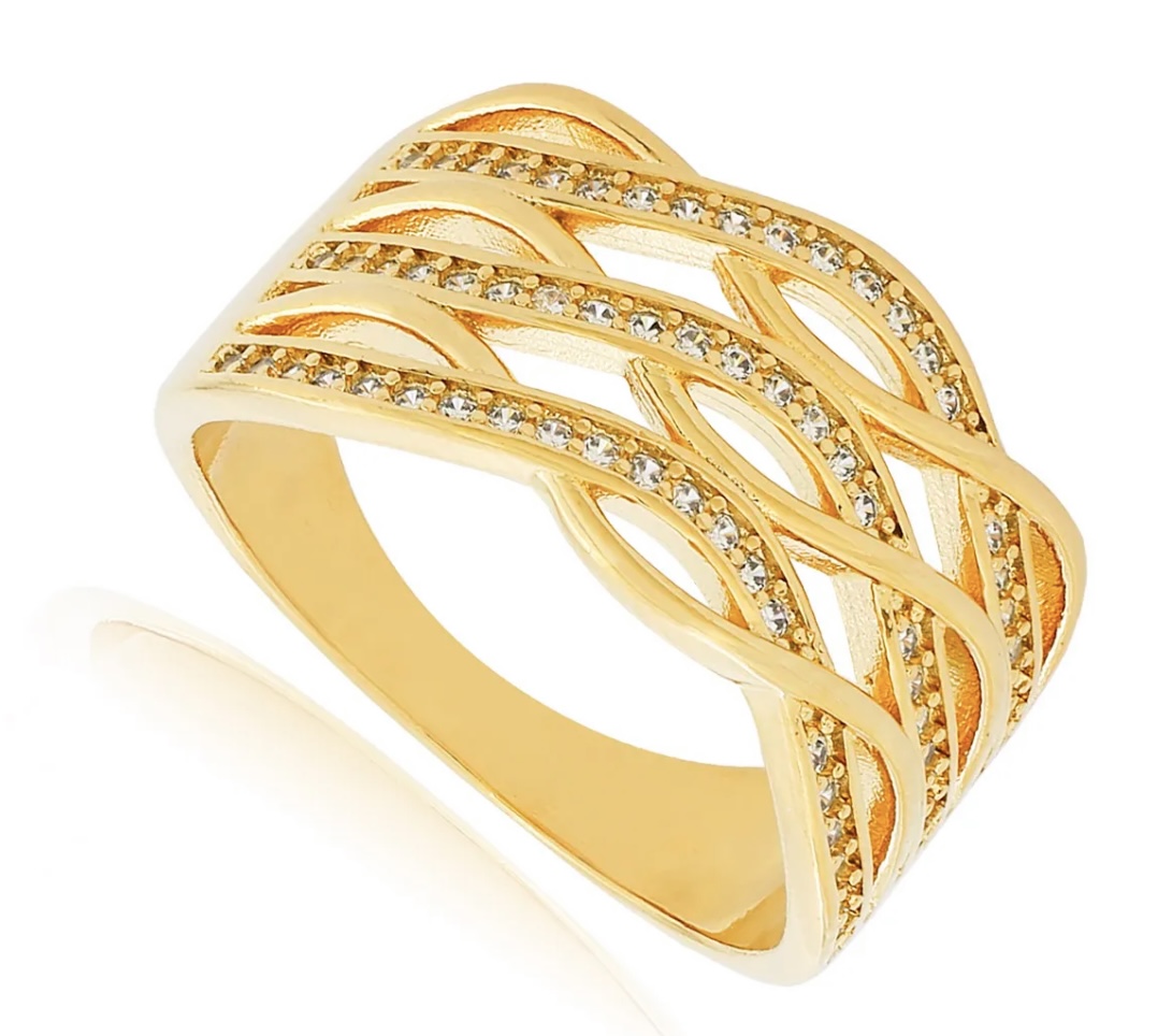 Anel Dourado Elegante