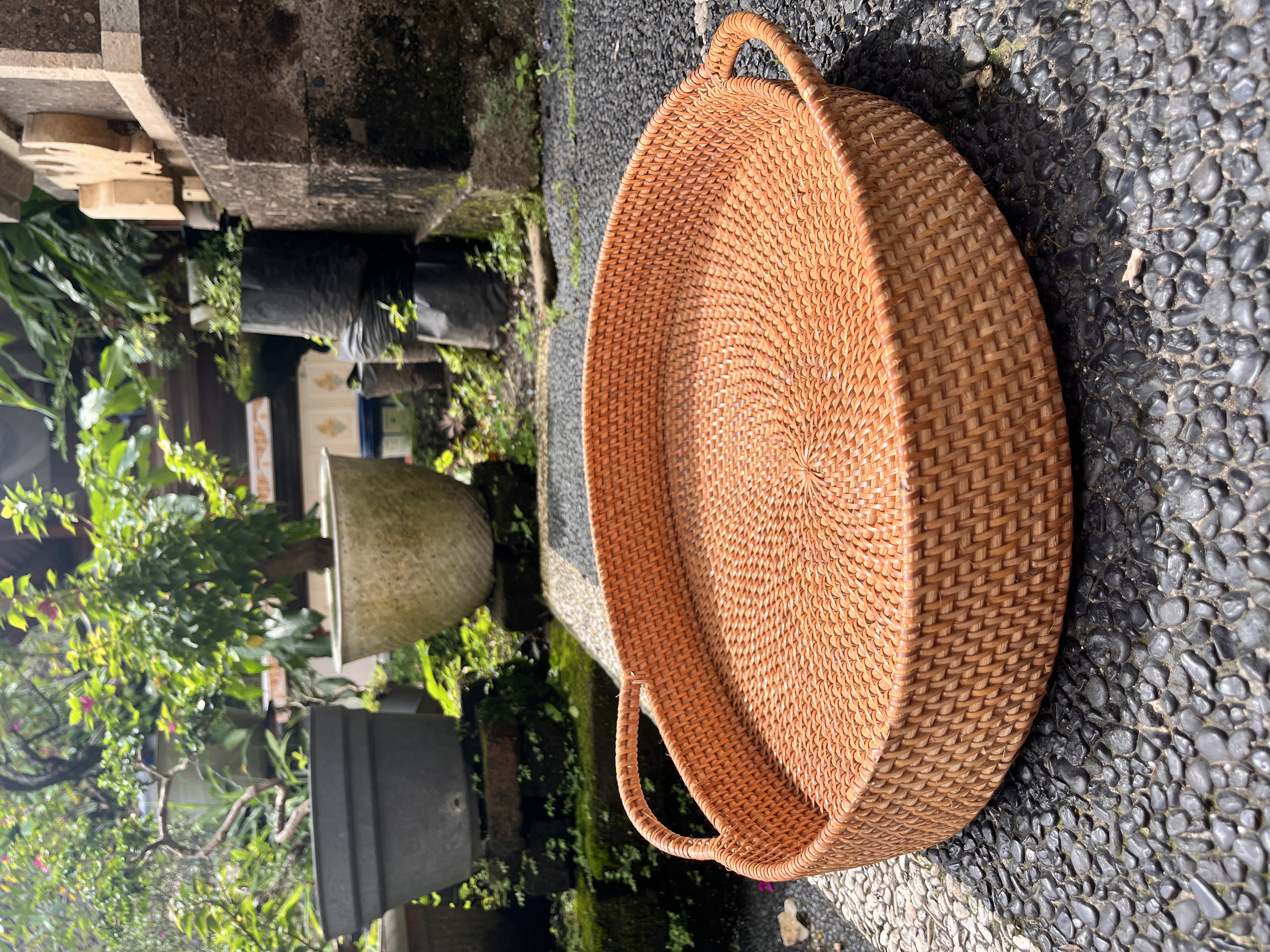 Round Rattan Basket with Holder