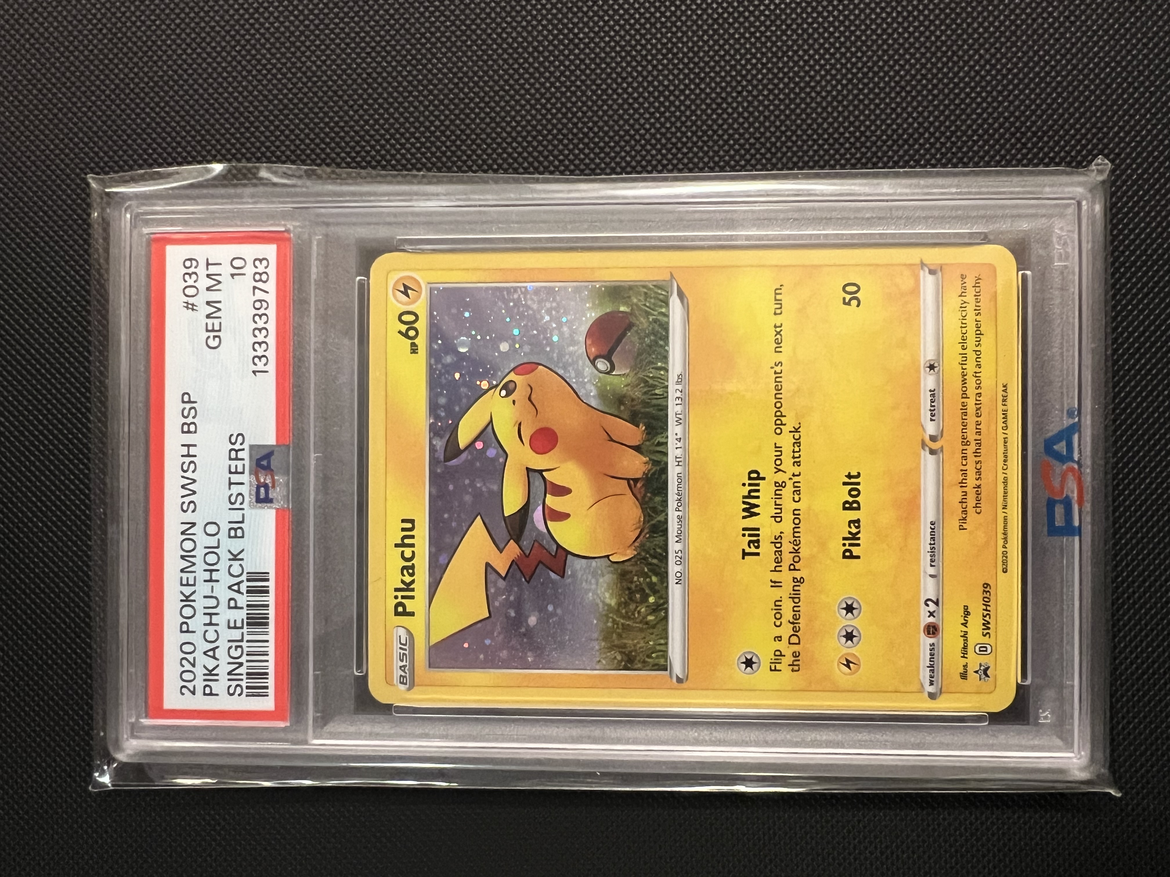 Pikachu Holo