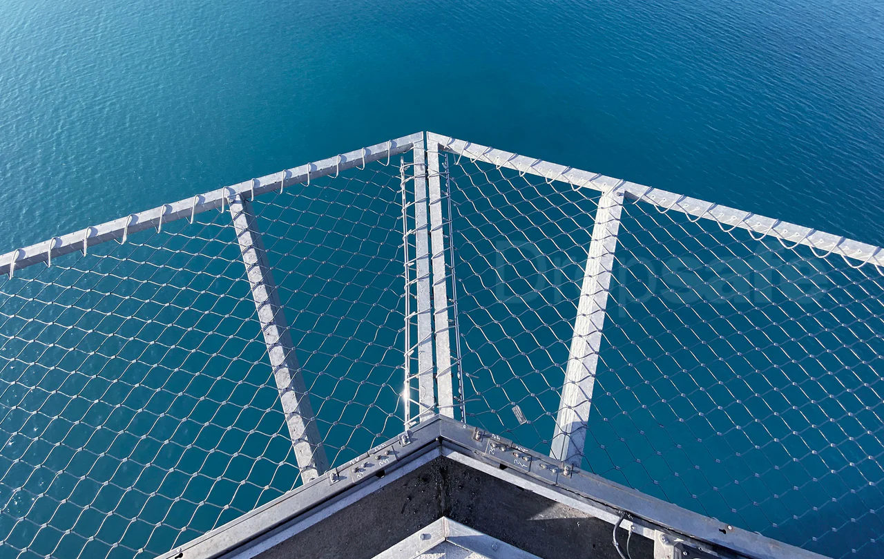 Dropsafe Helideck Perimeter Safety Net