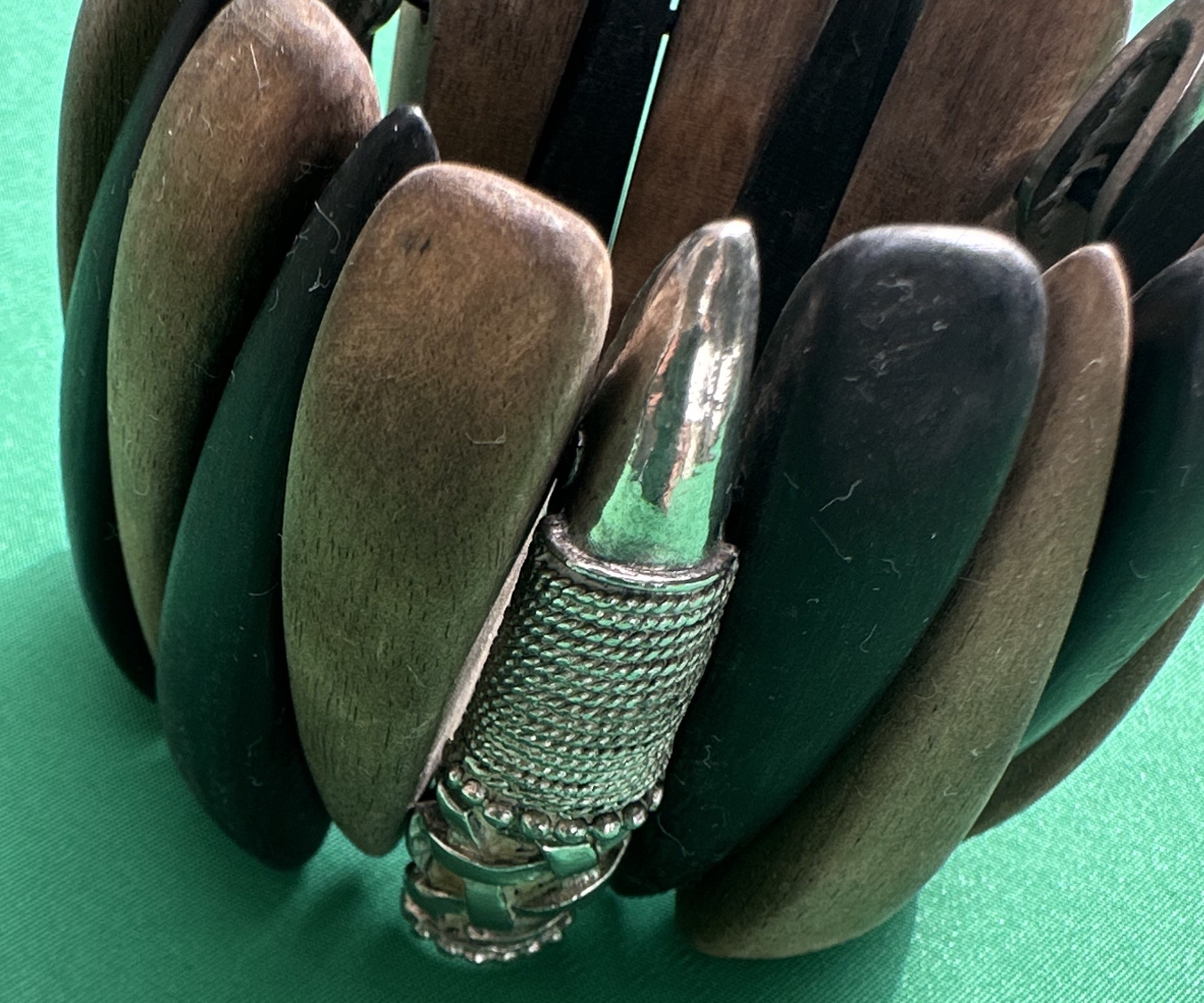 Bracelet en bois et métal