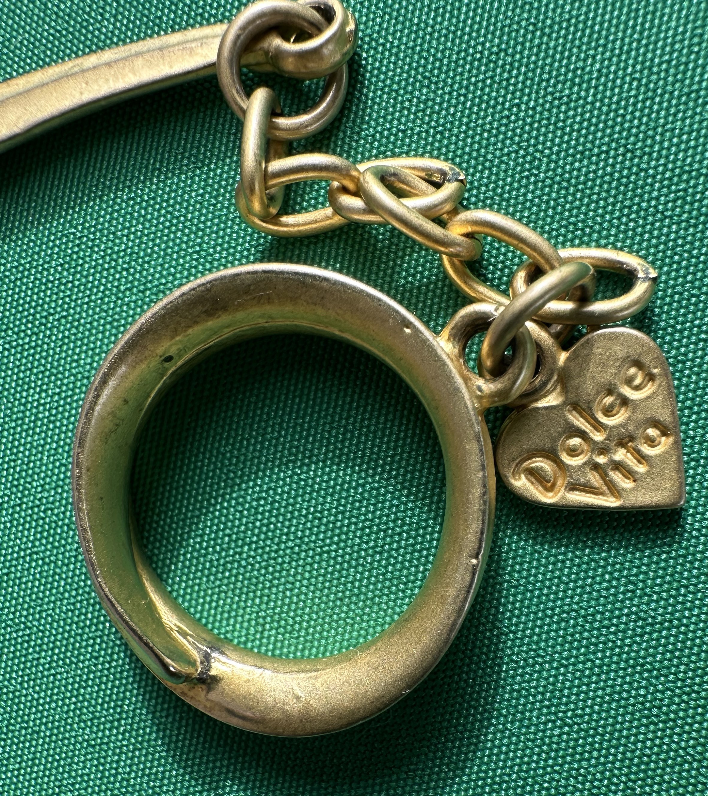 Bracelet doré feuille de bambou