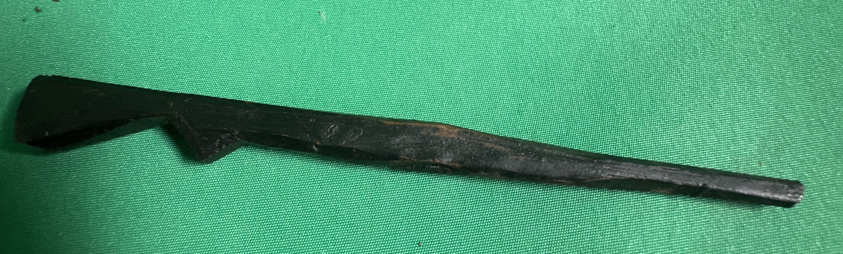 Maquette de carabine en bois
