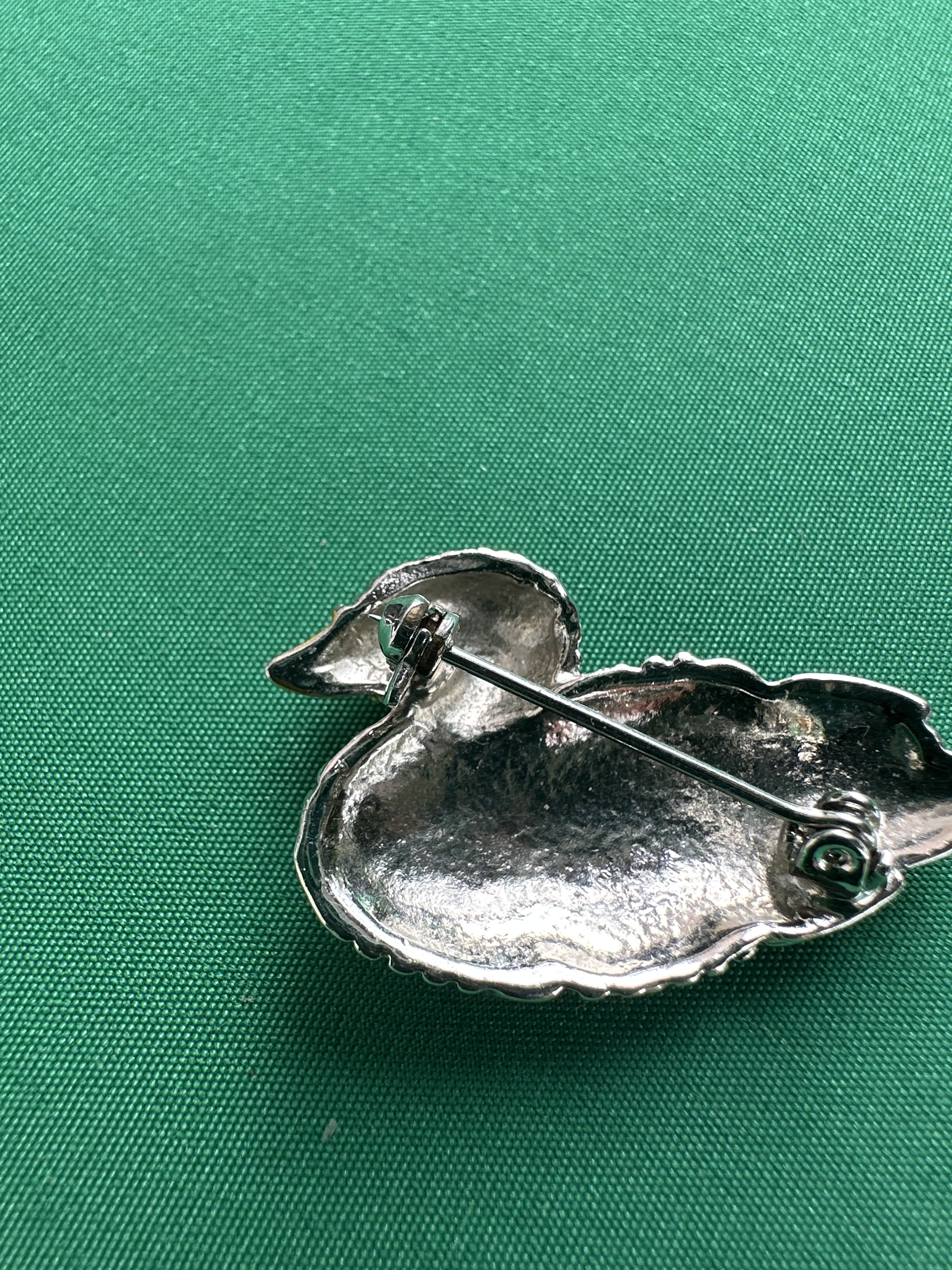 Broche Canard Strassée