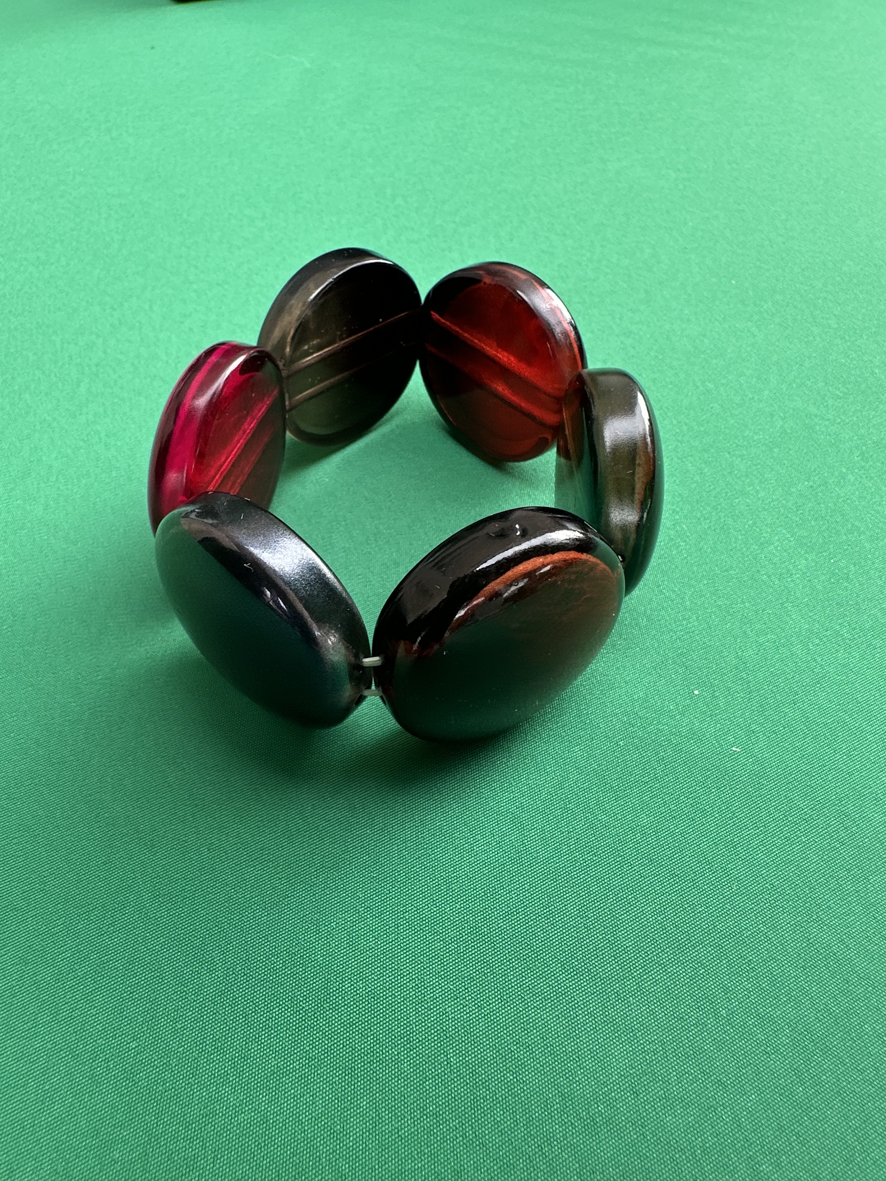 Bracelet en résine vintage