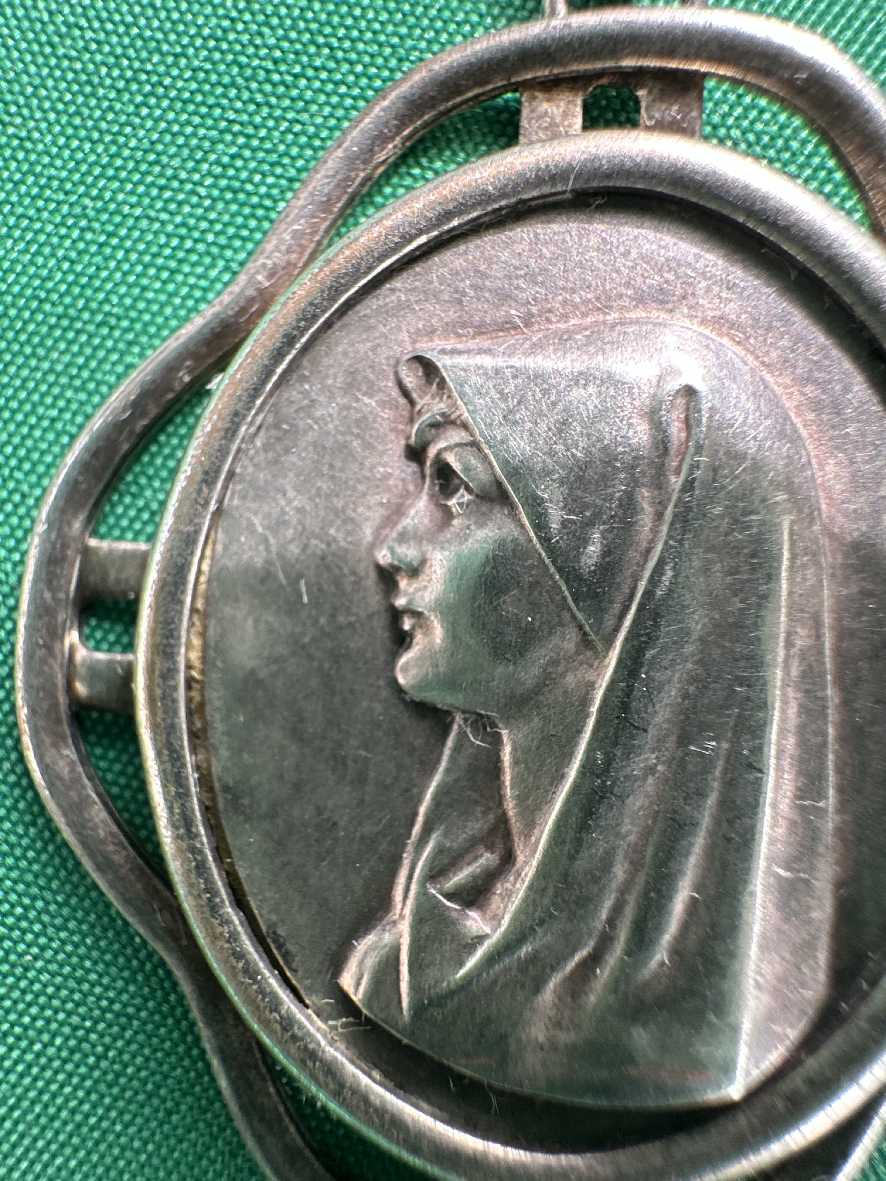 Médaille Vierge Marie en argent