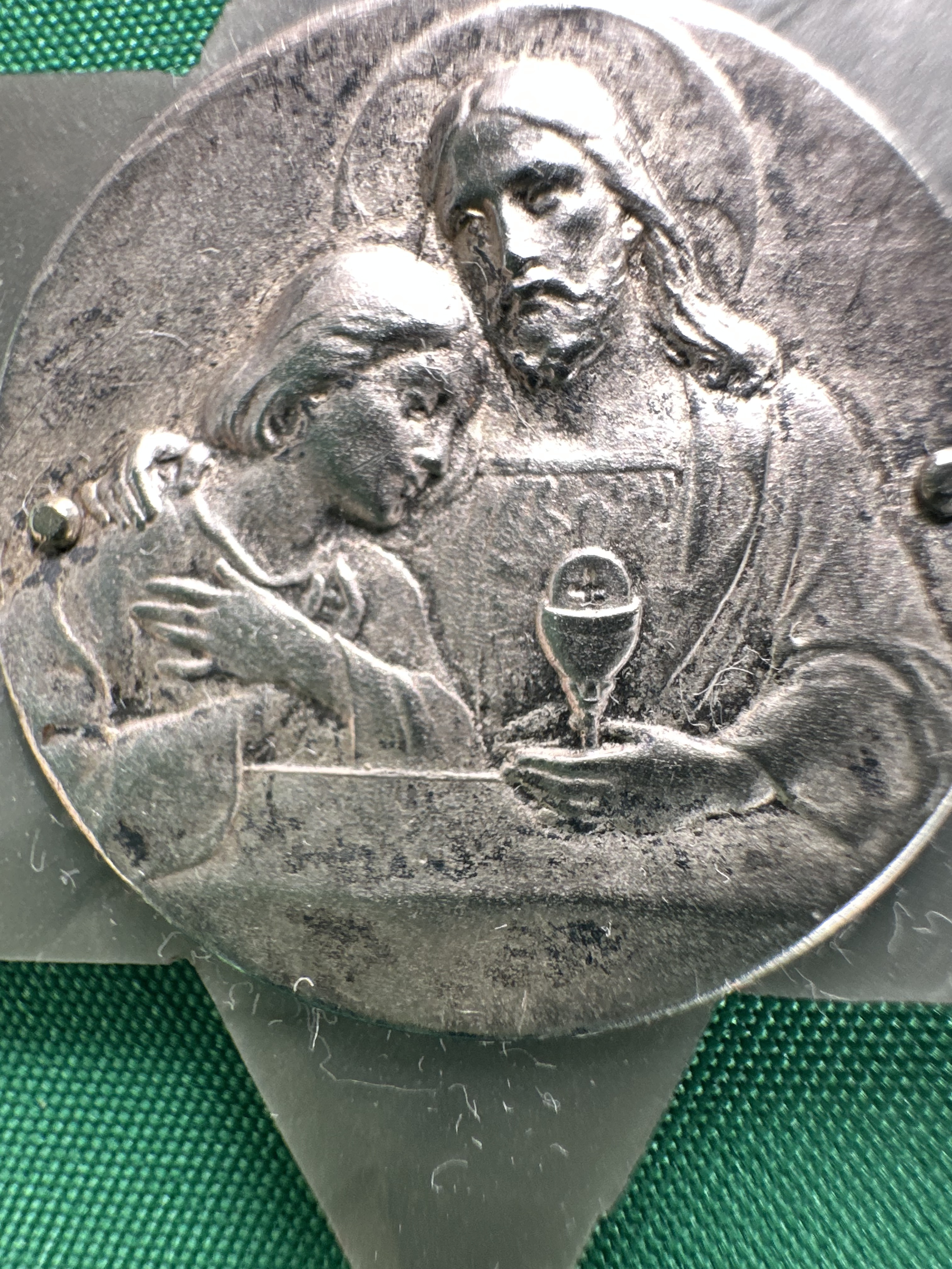 Médaille religieuse en étoile