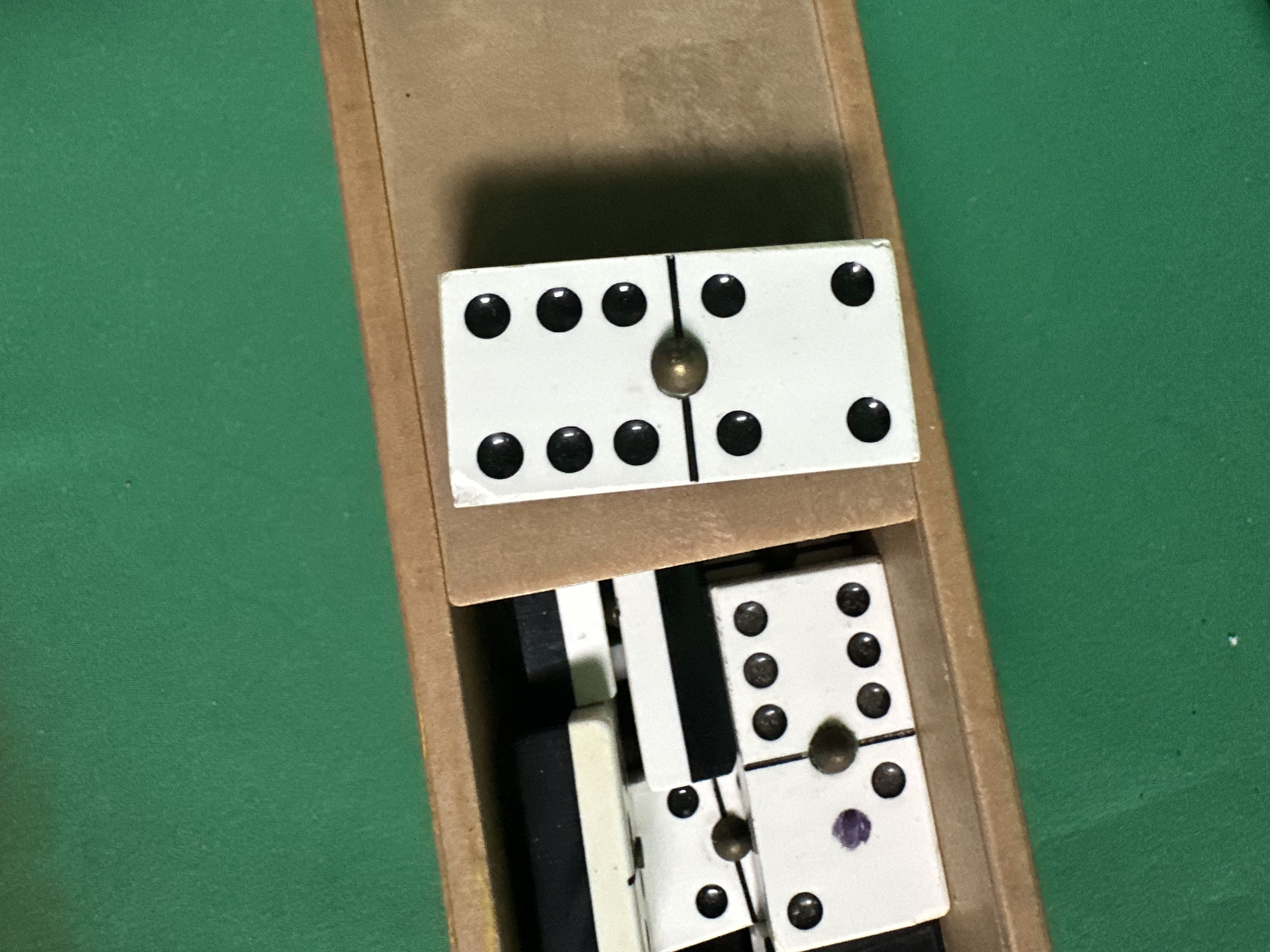 Boîte de Dominos Vintage